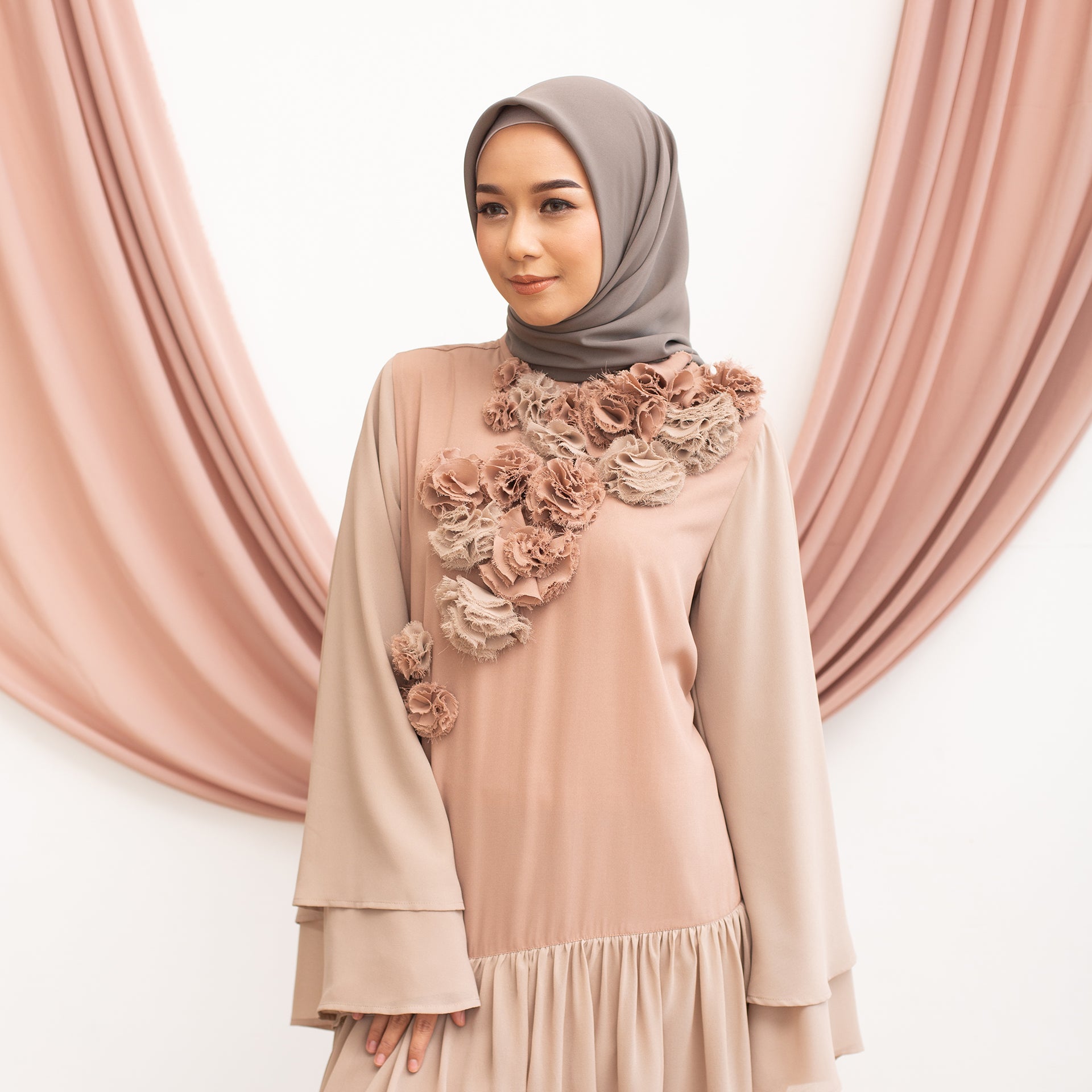 Gamis Long Dress Ruffles Blooms