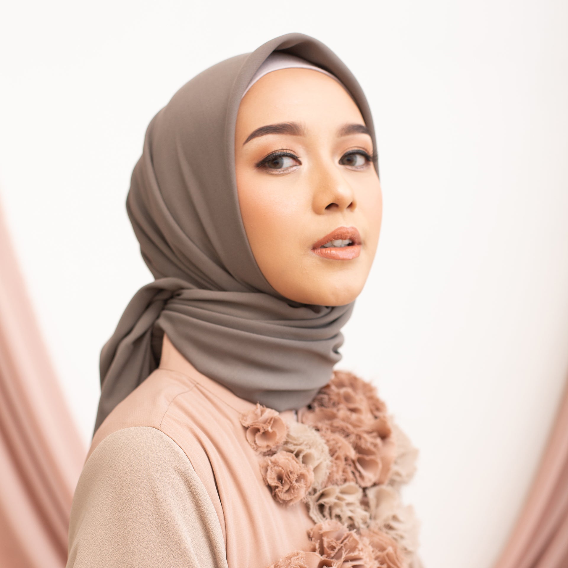 Gamis Long Dress Ruffles Blooms