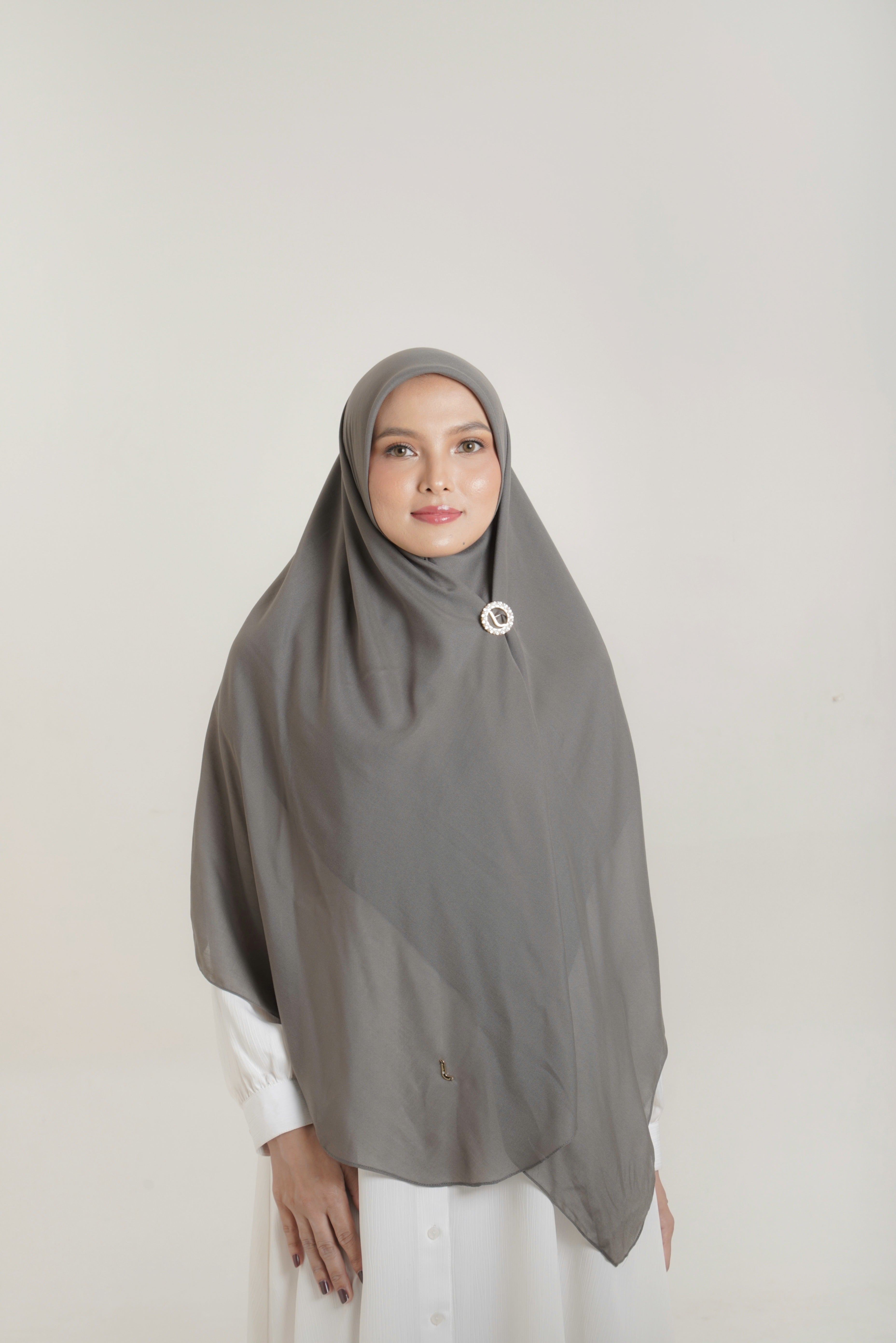 Keisha Versa 835 DARK GREY