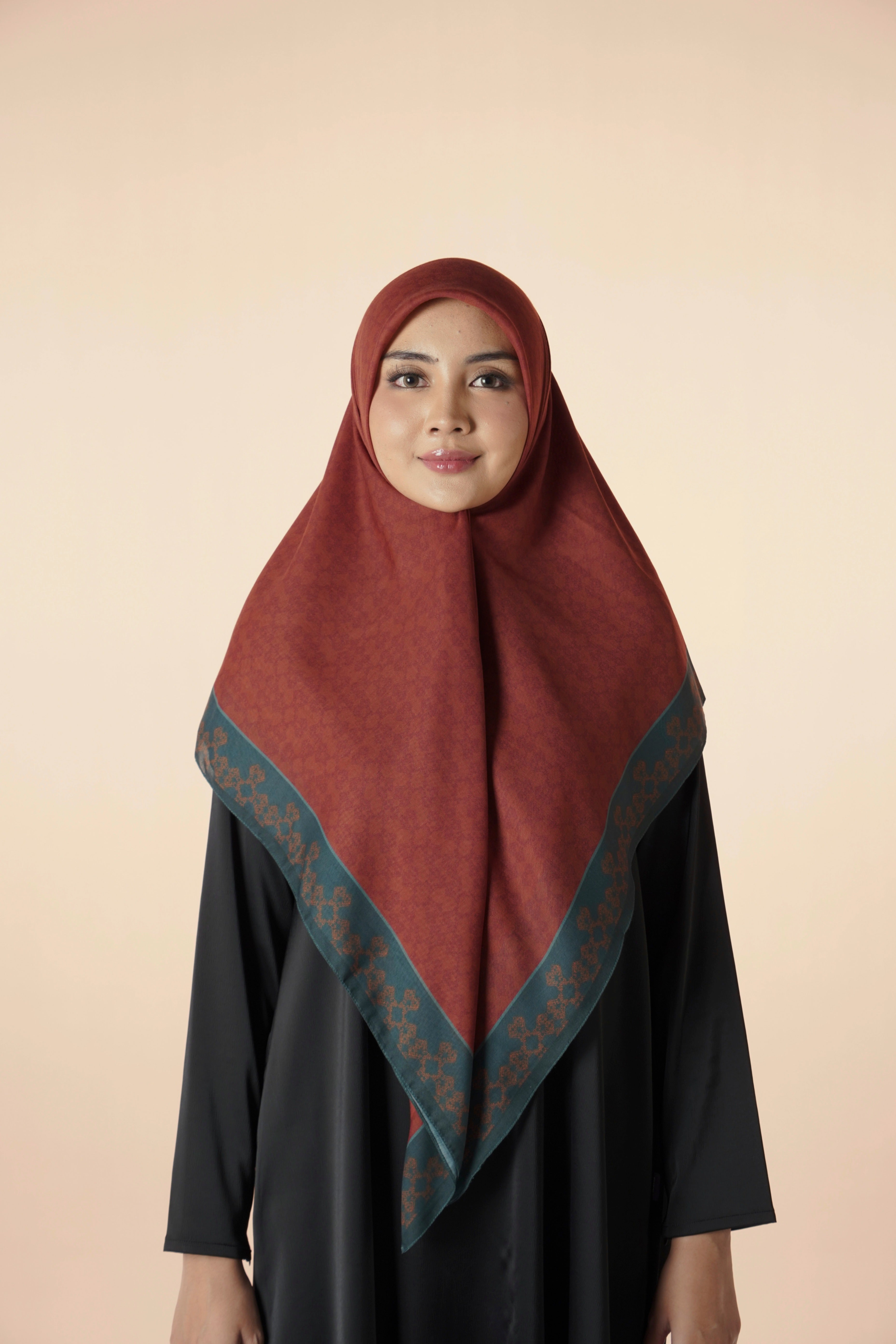 Elzatta Kaila Heritage Damask