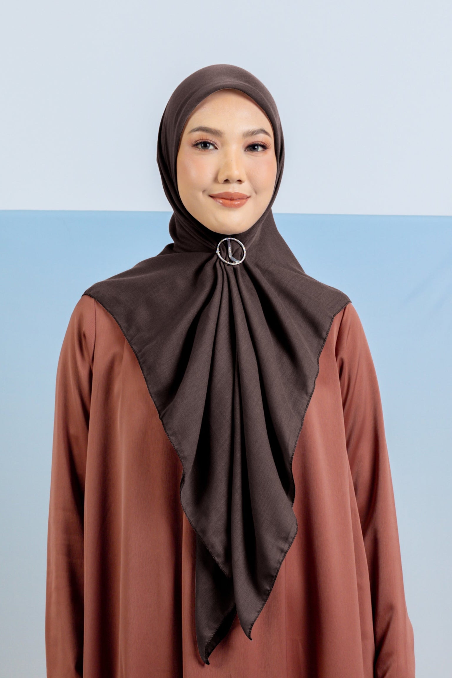 KEISHA PARIS ELZATTA