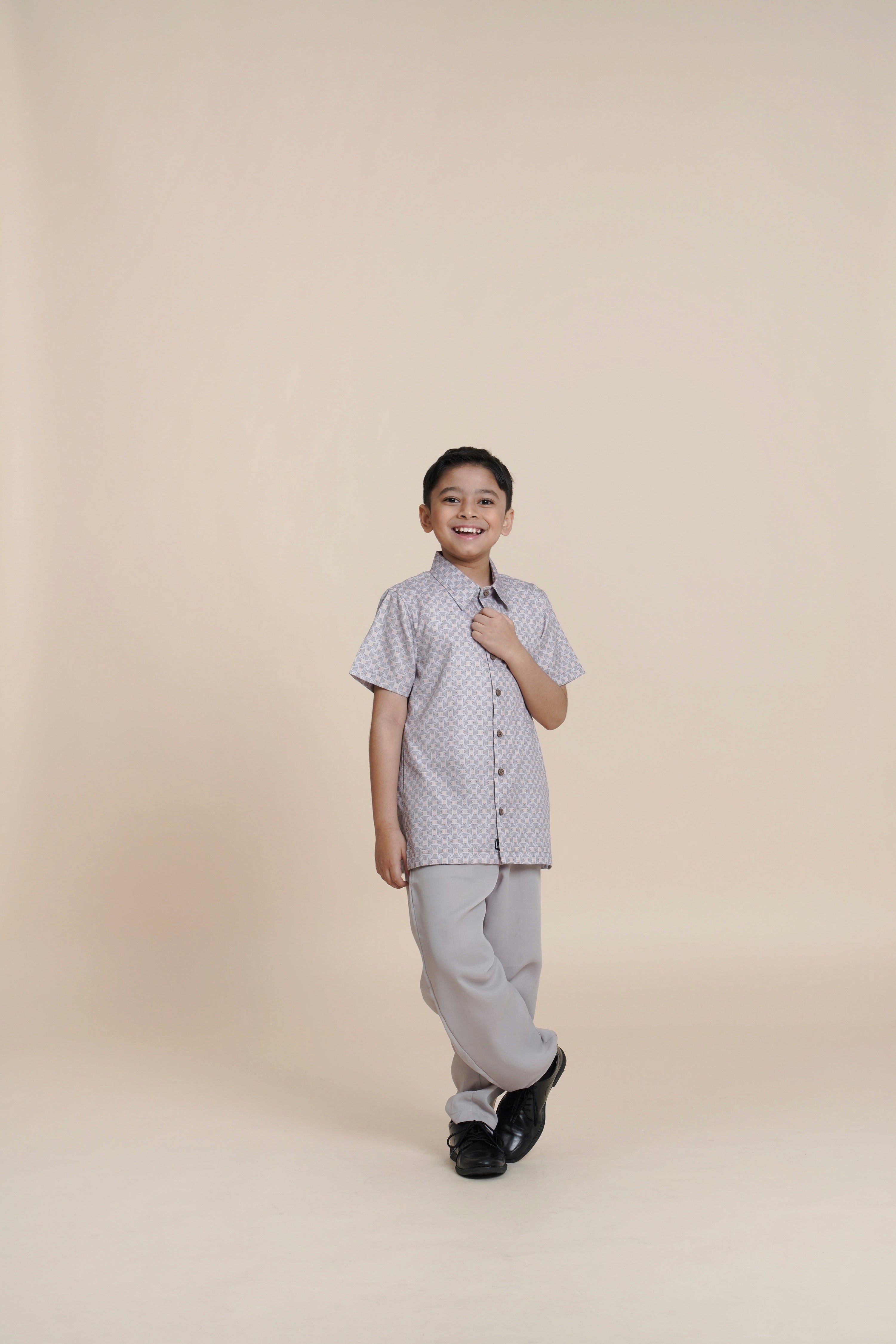 Kemeja Anak Ummumusa