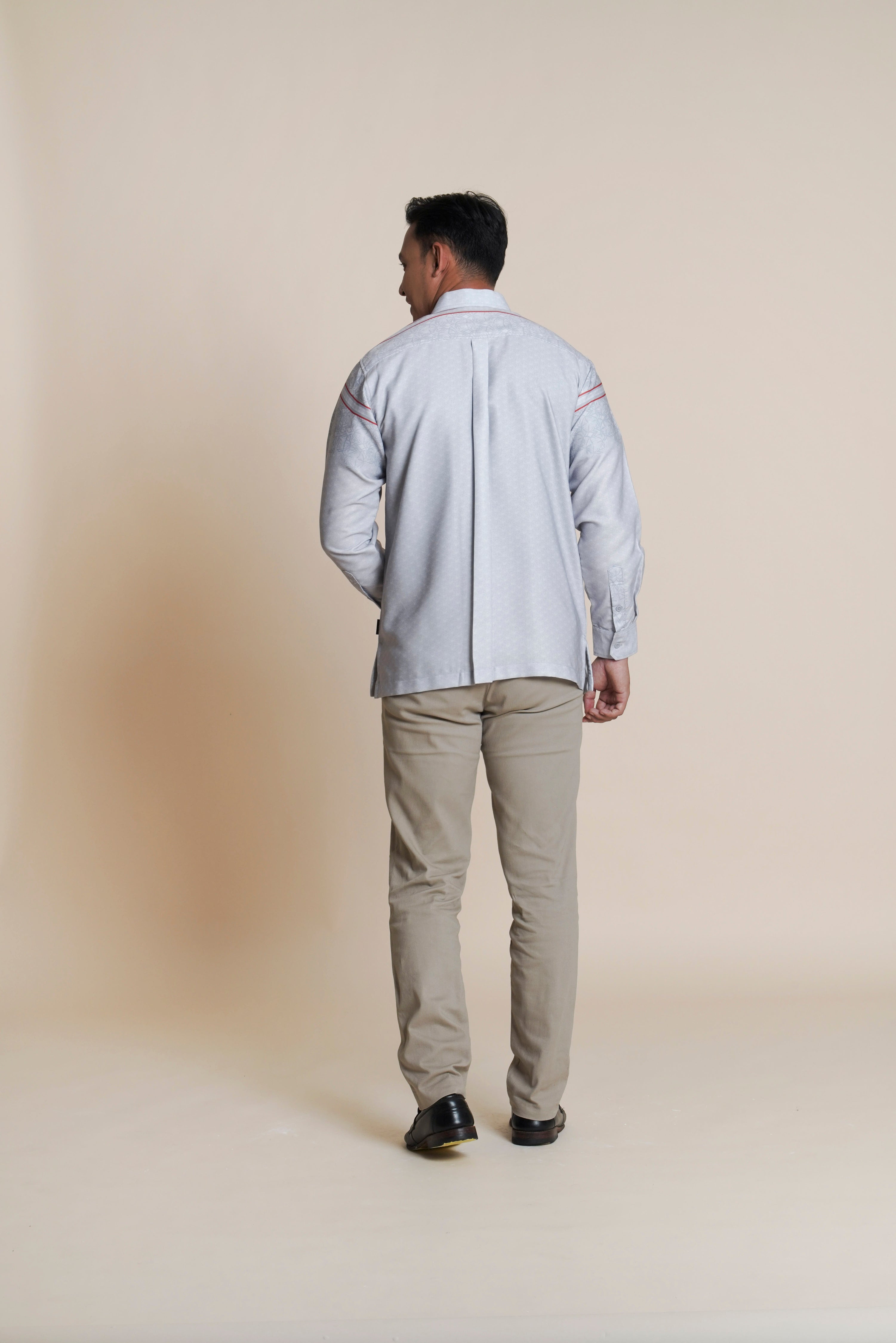 Kemeja Border Miryam