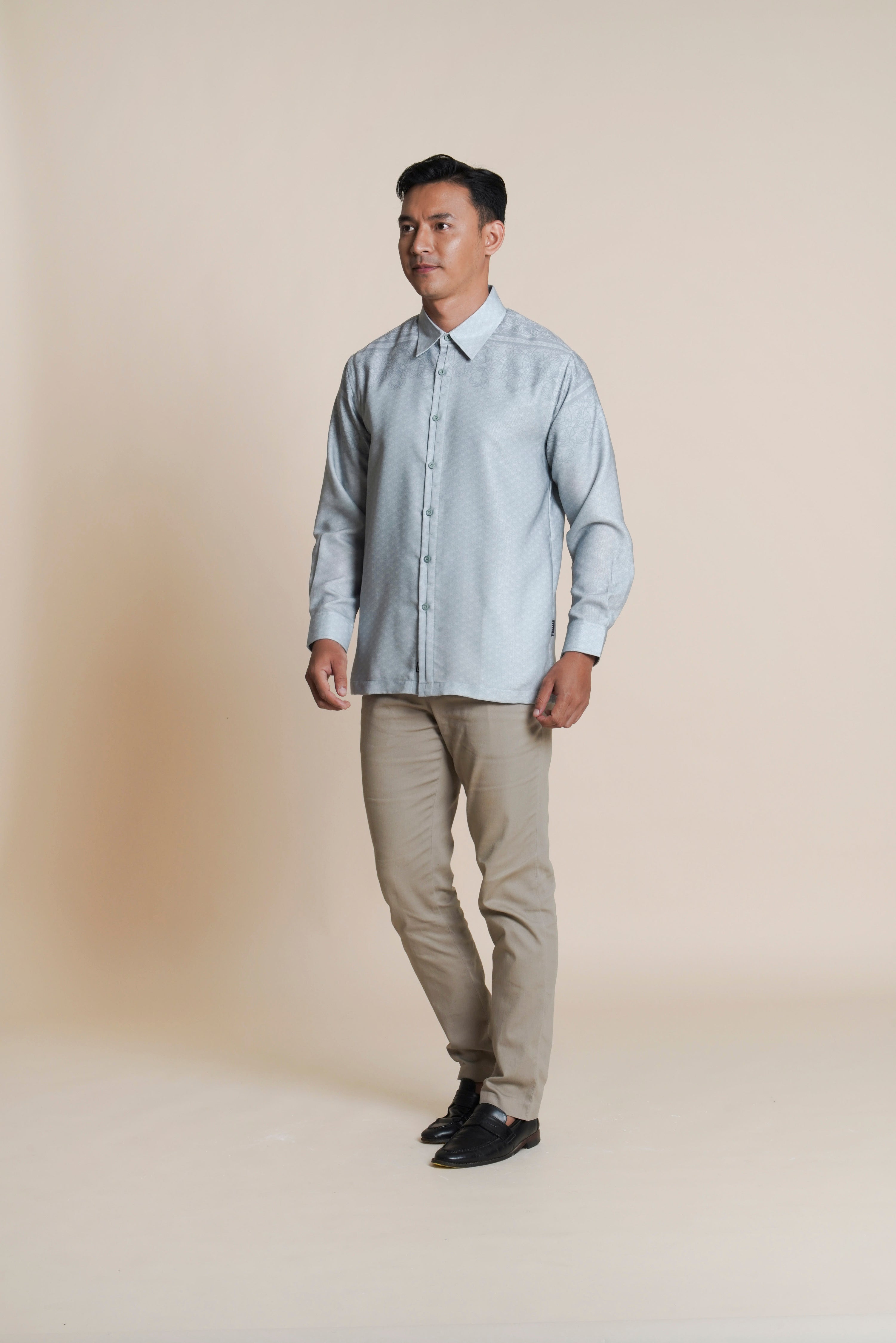 Kemeja Border Miryam