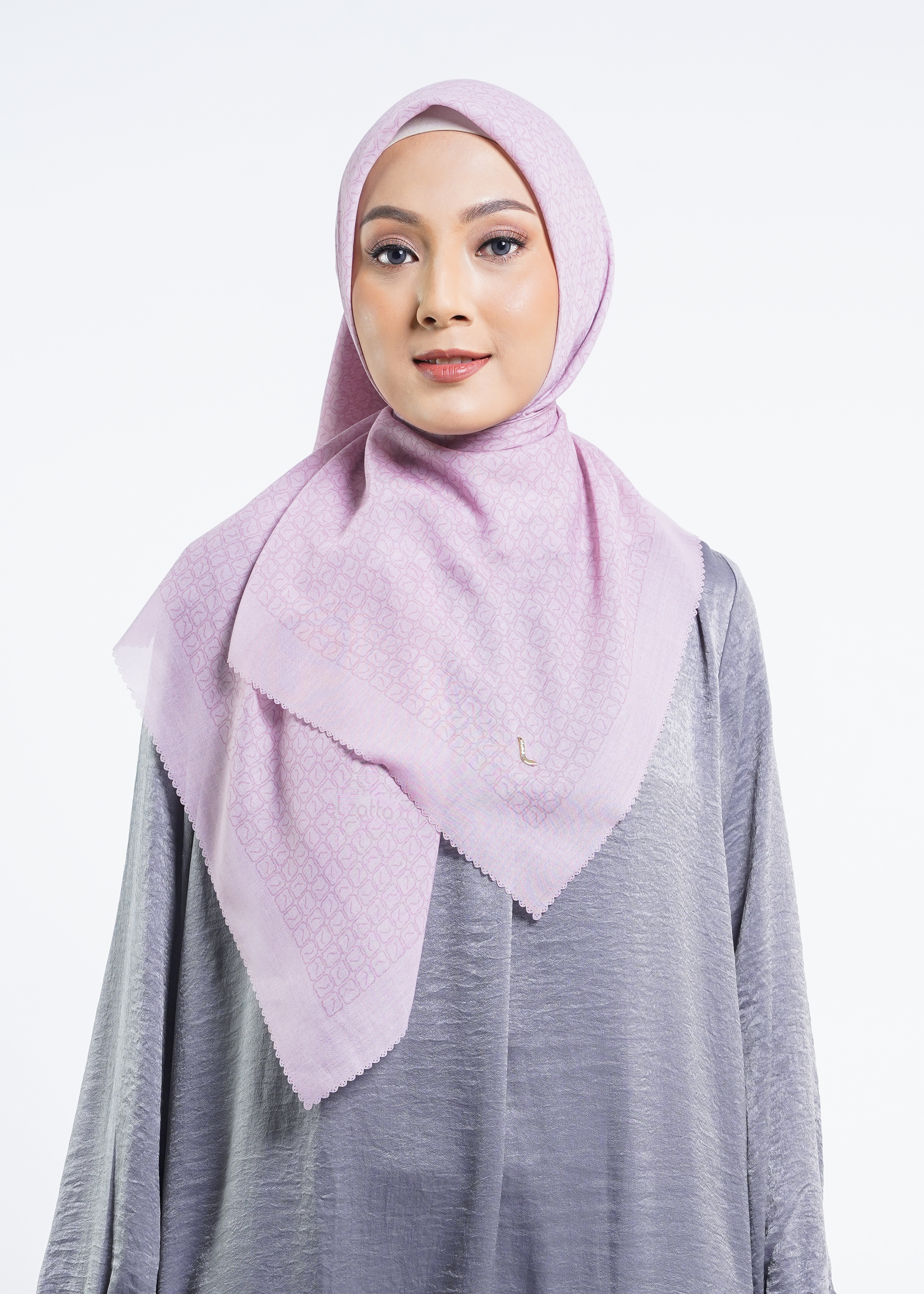 Elzatta Hijab Kanara L Square Monogram Syar`i