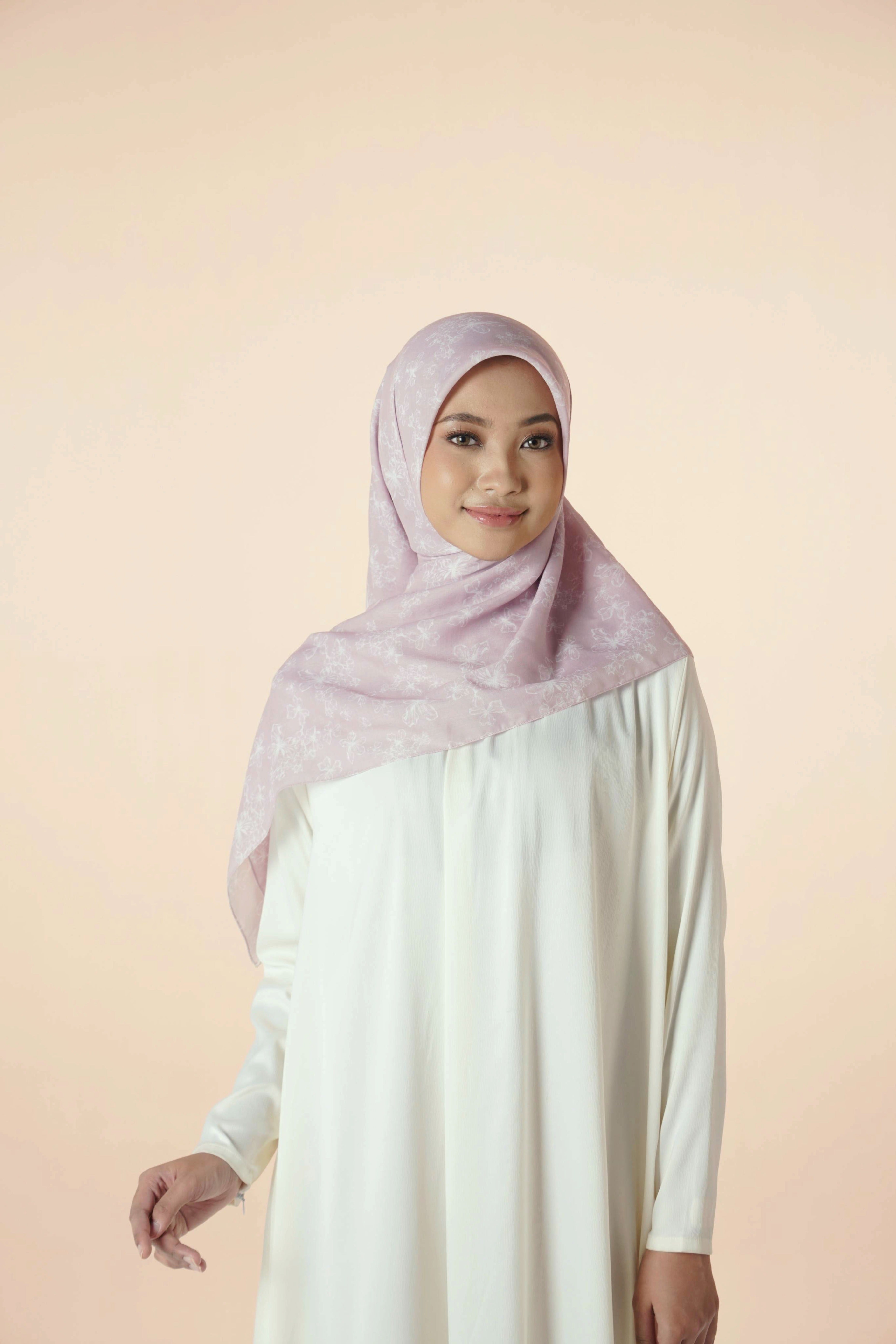 Kaila Alimah Clematis Dusty Pink