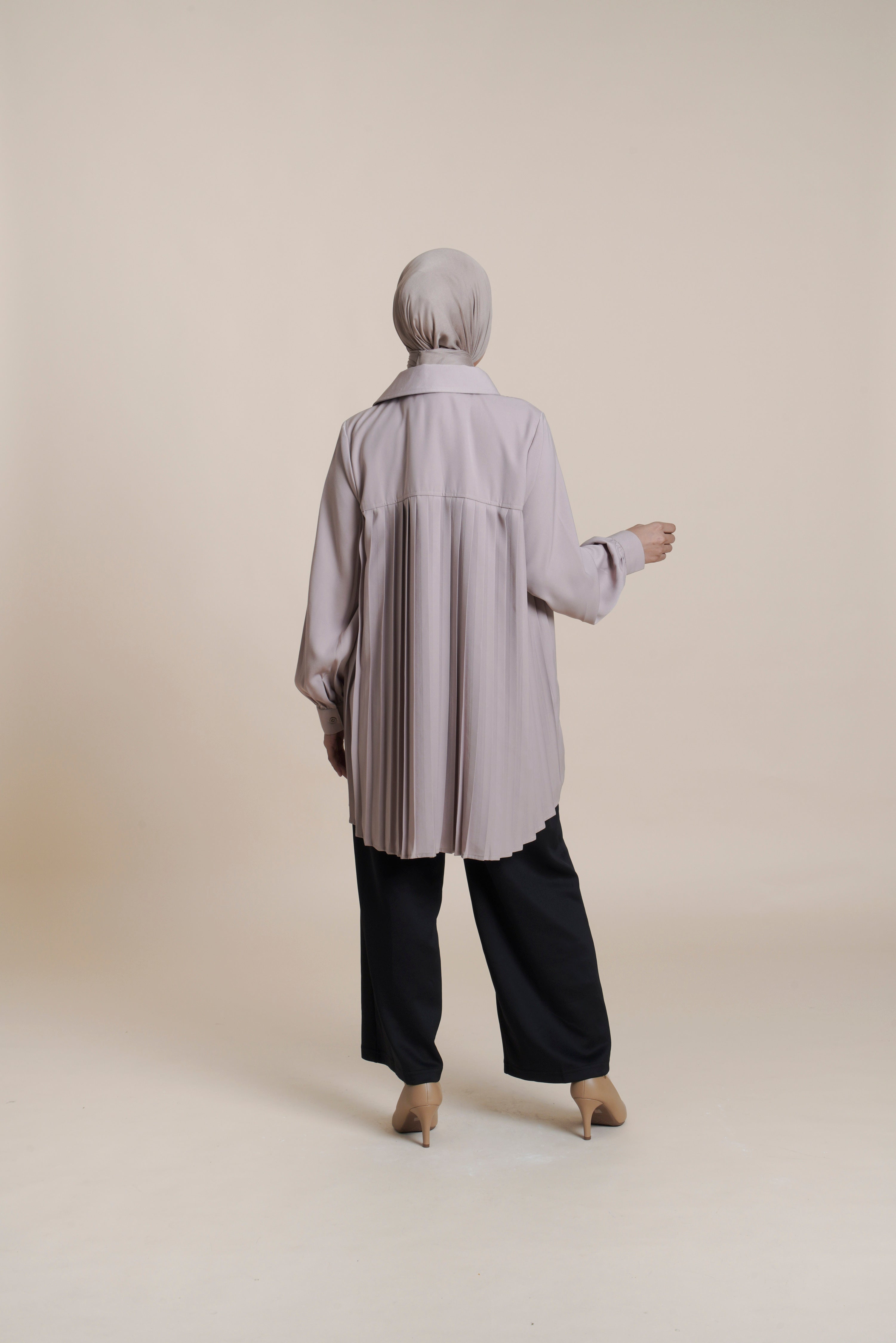 Tunik Kancing Pleats