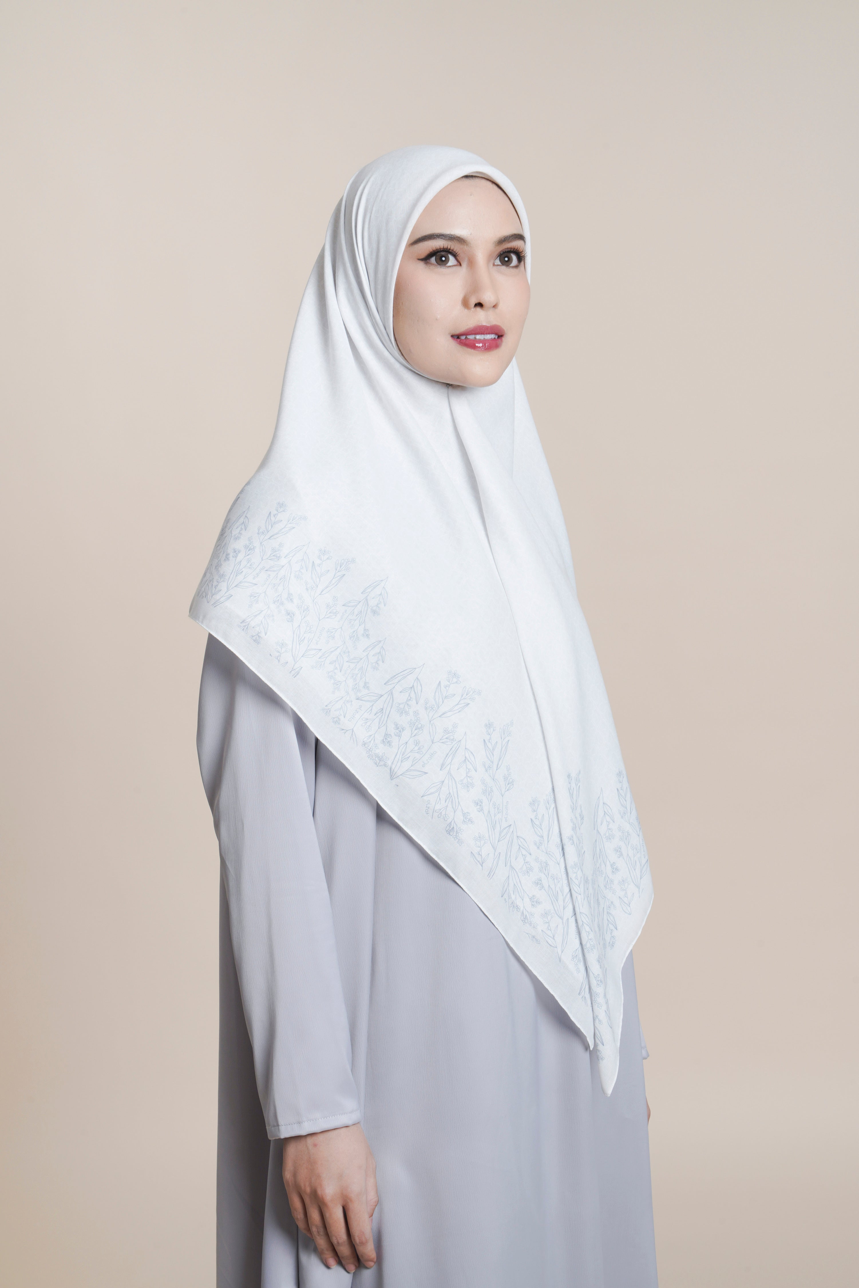 Kaila Flower Sashiko