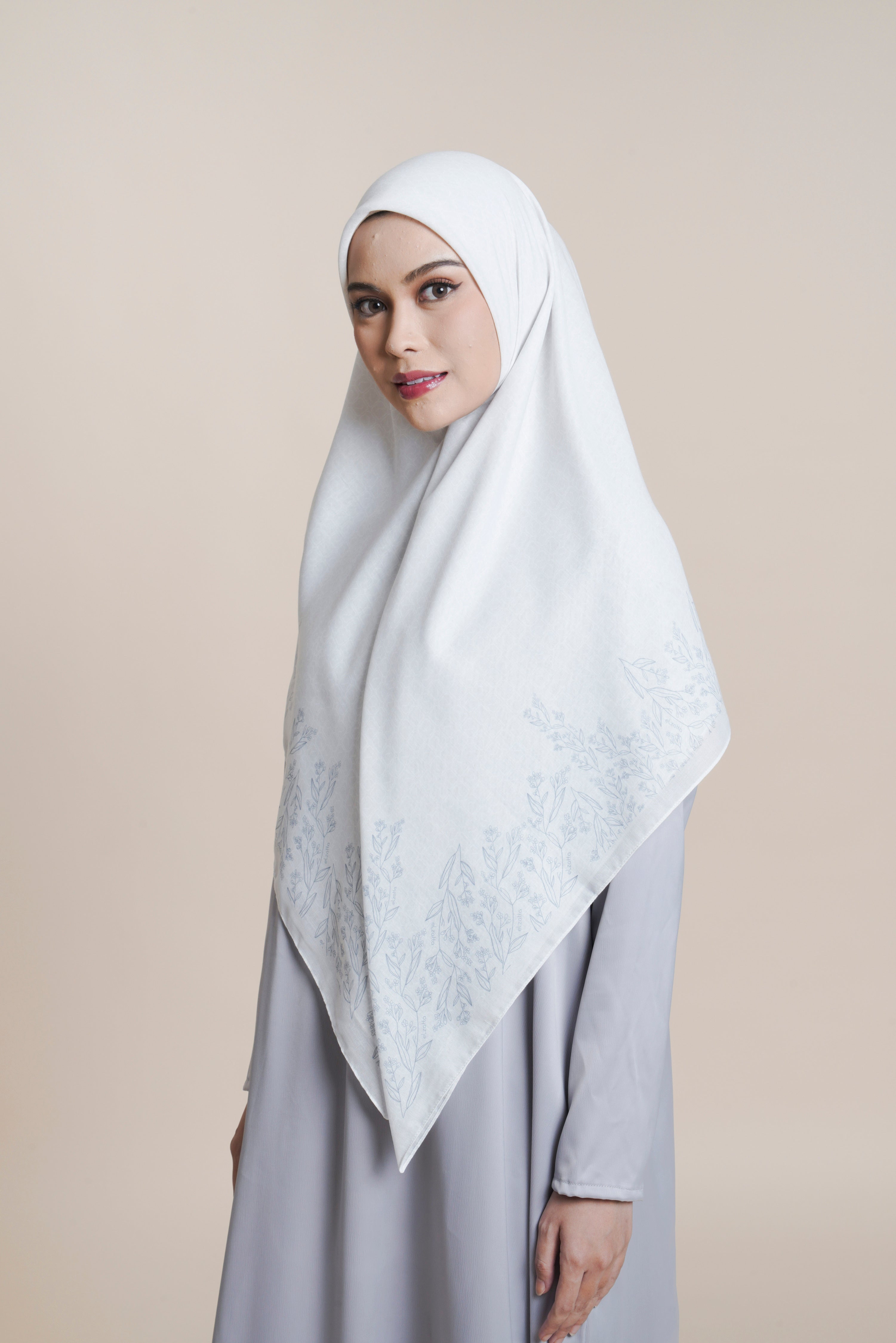 Kaila Flower Sashiko