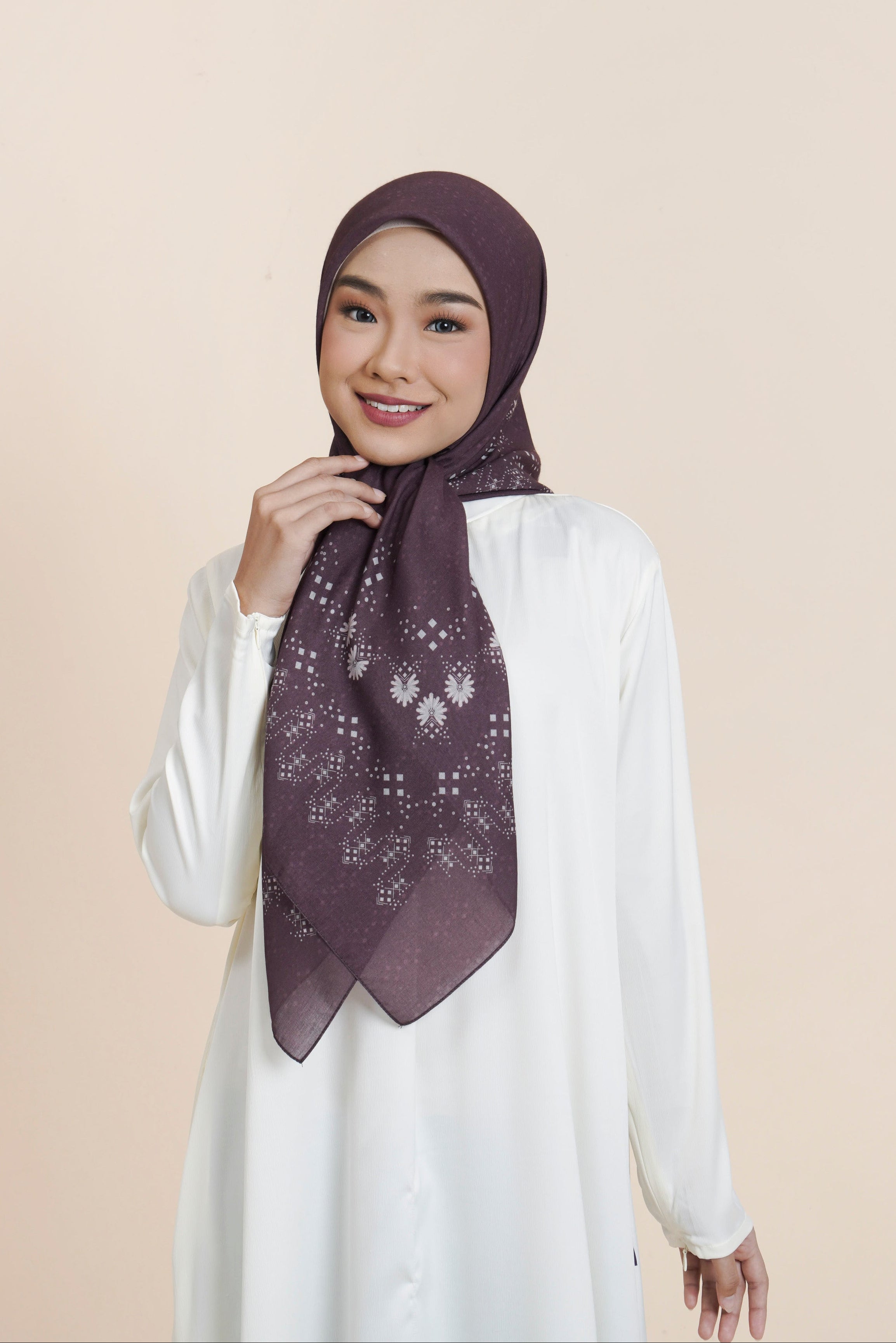 Kaila Greek Floral