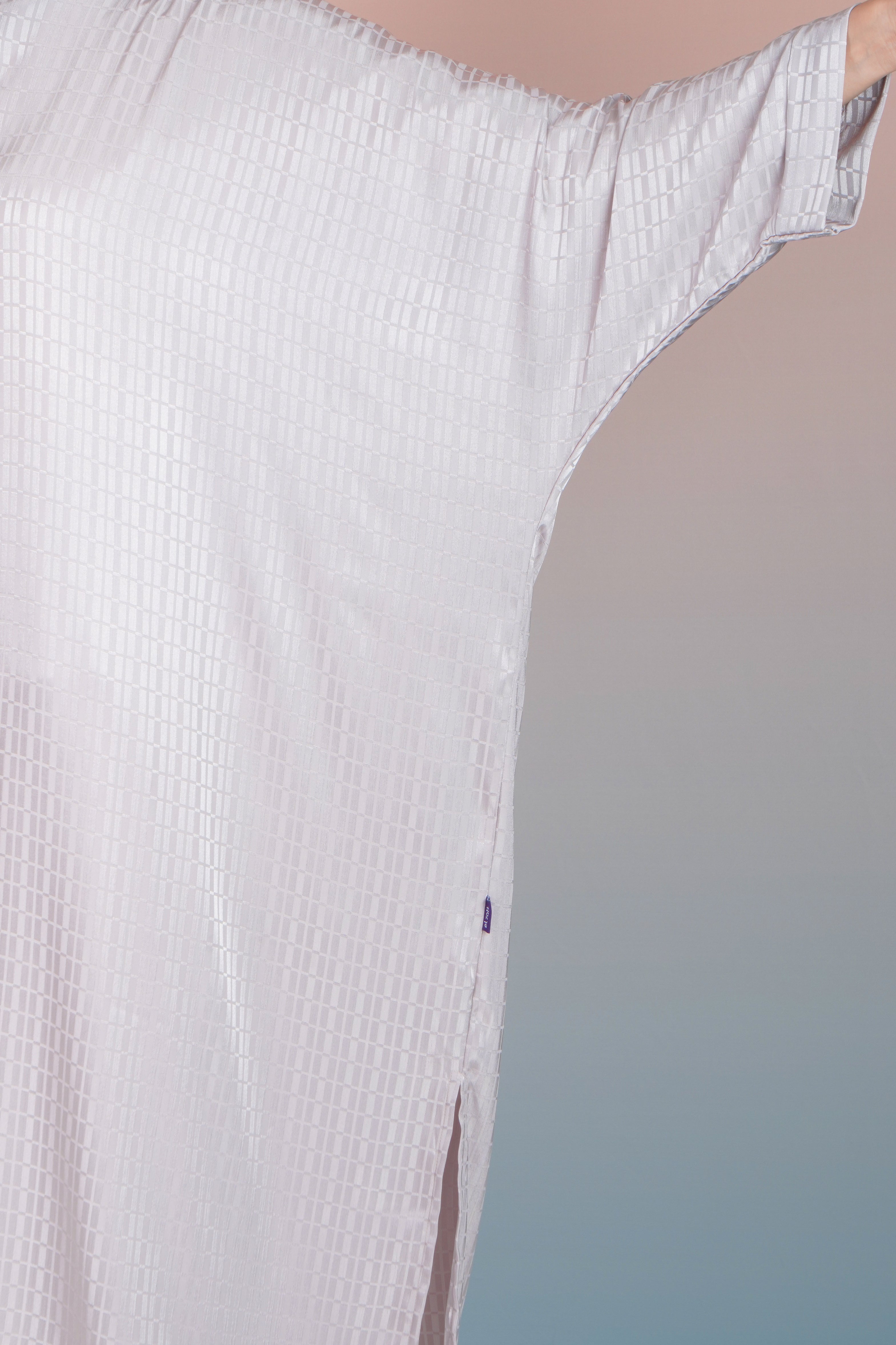 ONE SET SILK TEXTURE