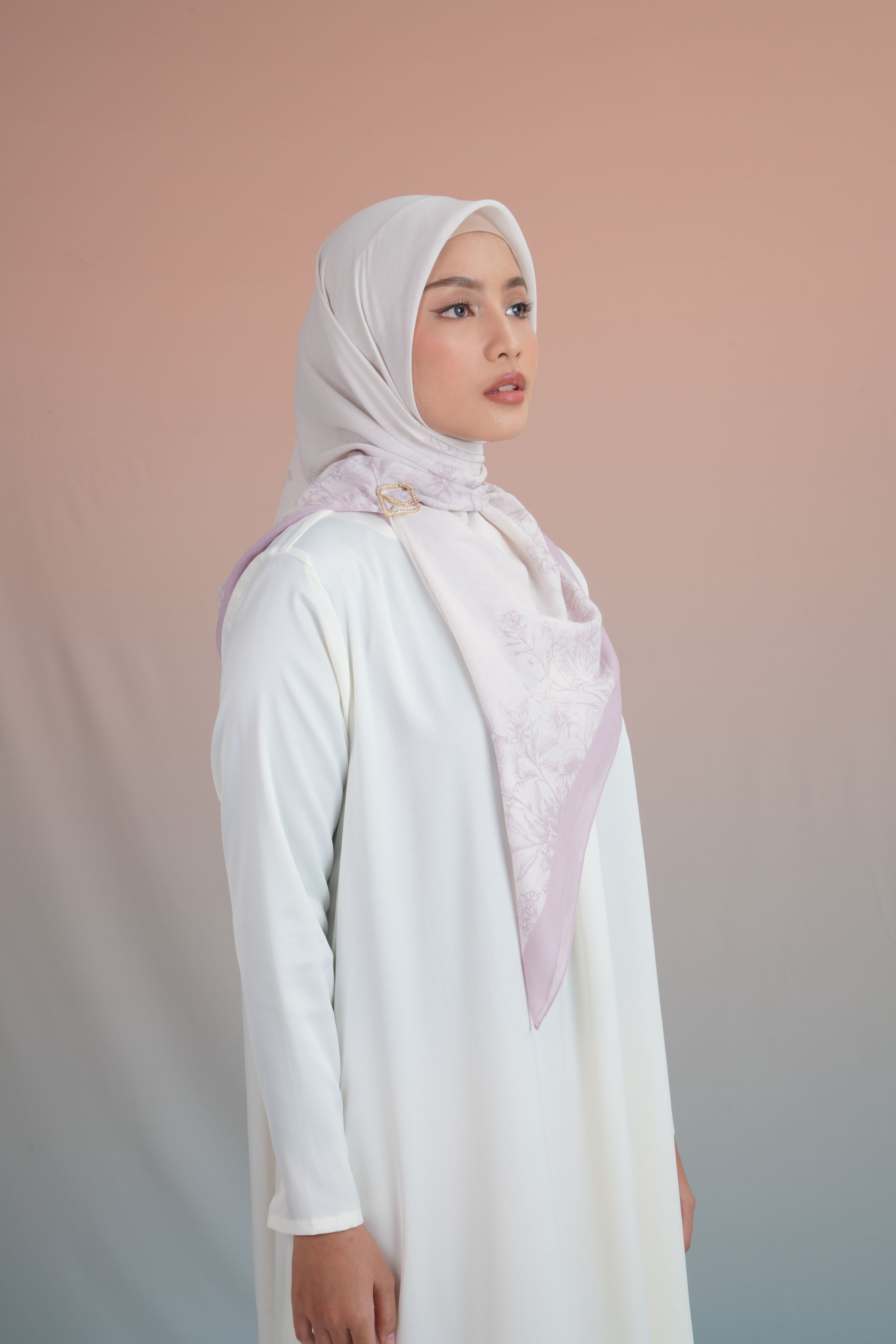 Kaila Whispering Bloom