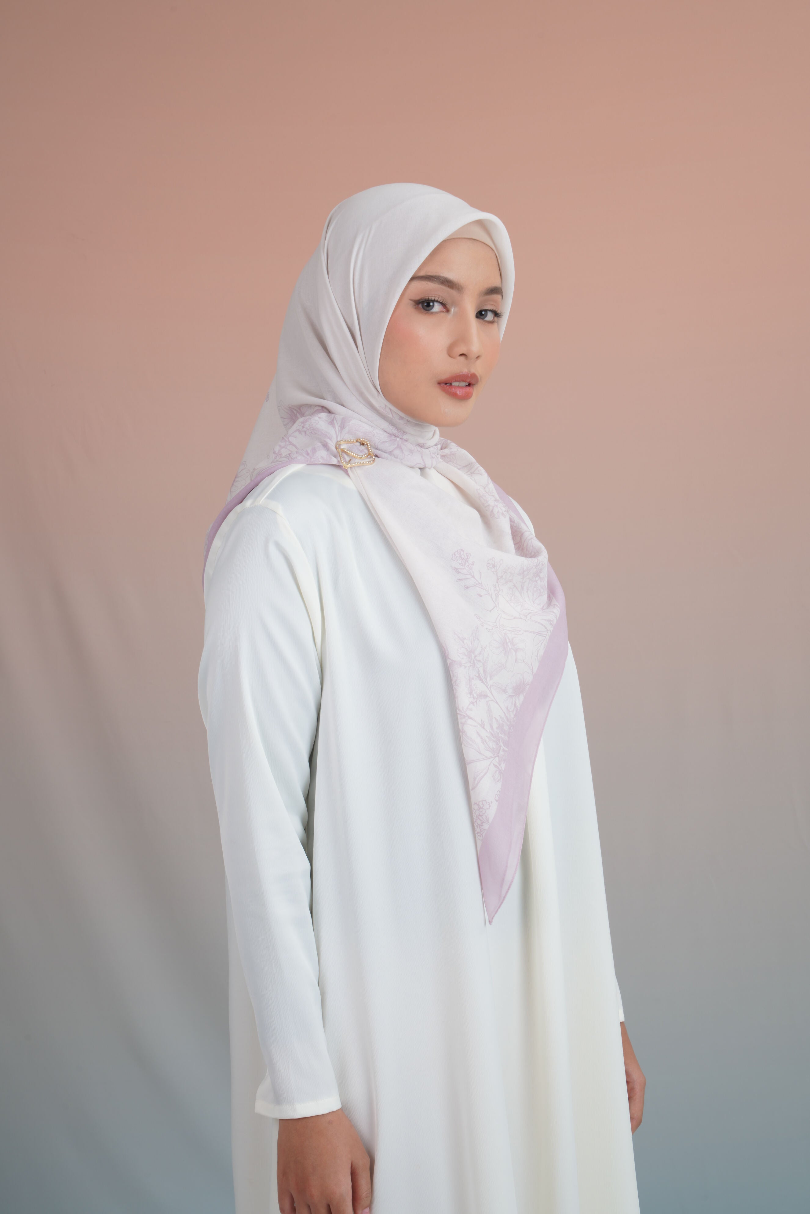 Kaila Whispering Bloom