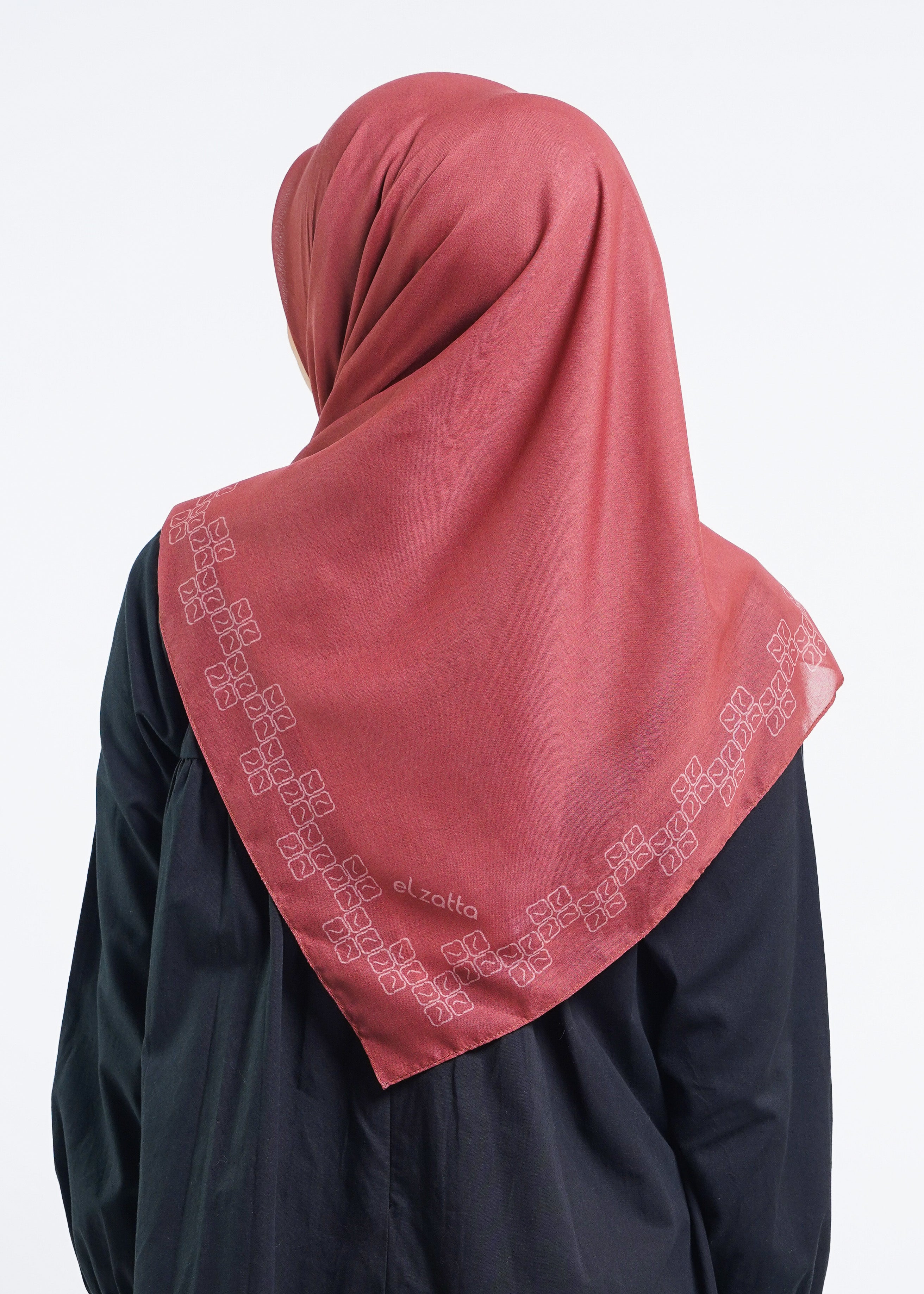 Hijab Kaila L Square Border