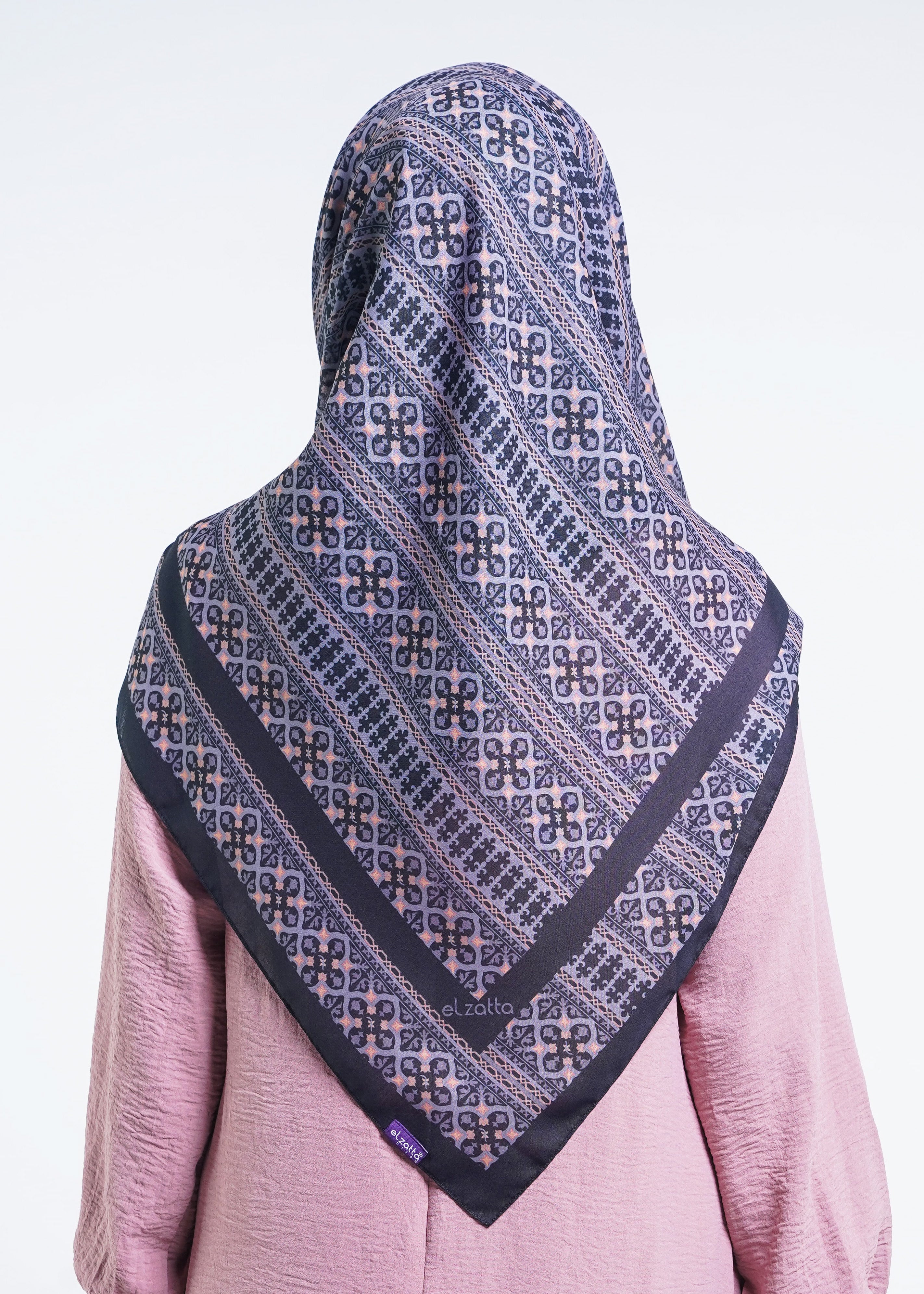 Hijab Kaila Tilework