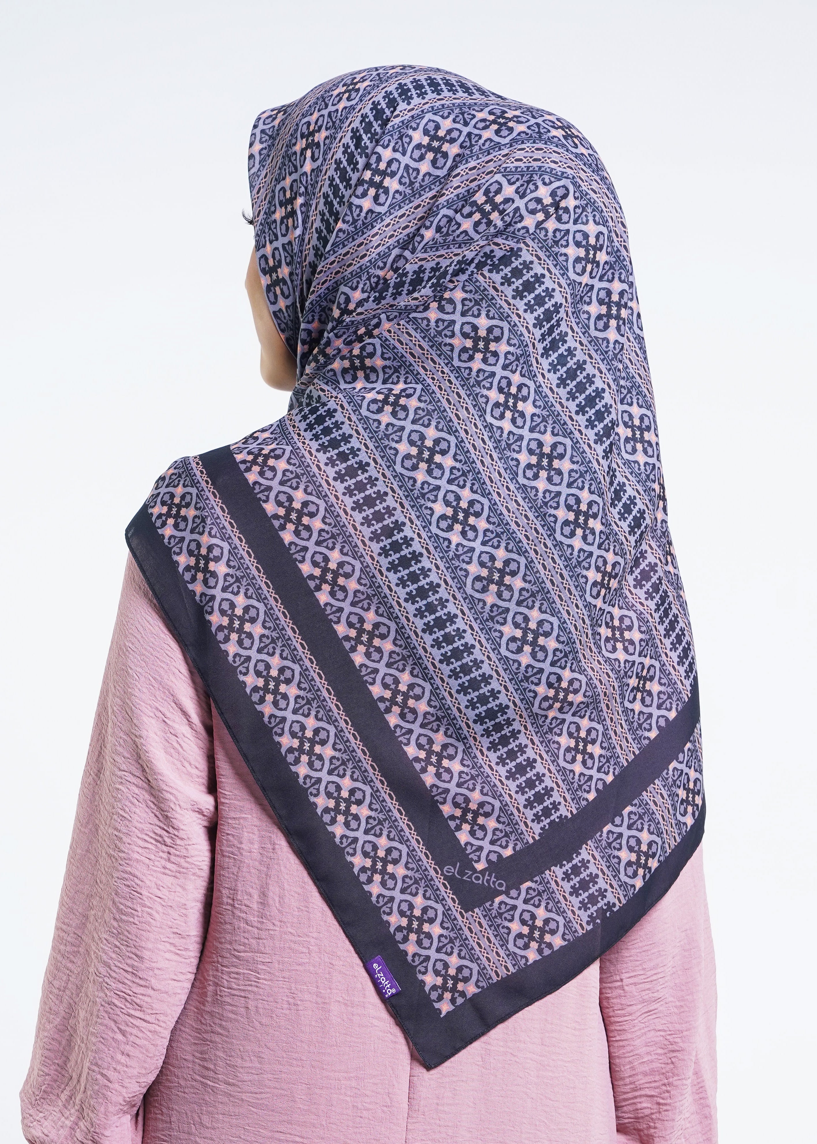 Hijab Kaila Tilework