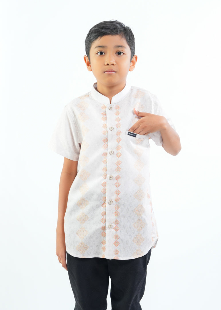 Koko Anak Arezo Pendek Al-Bukhari