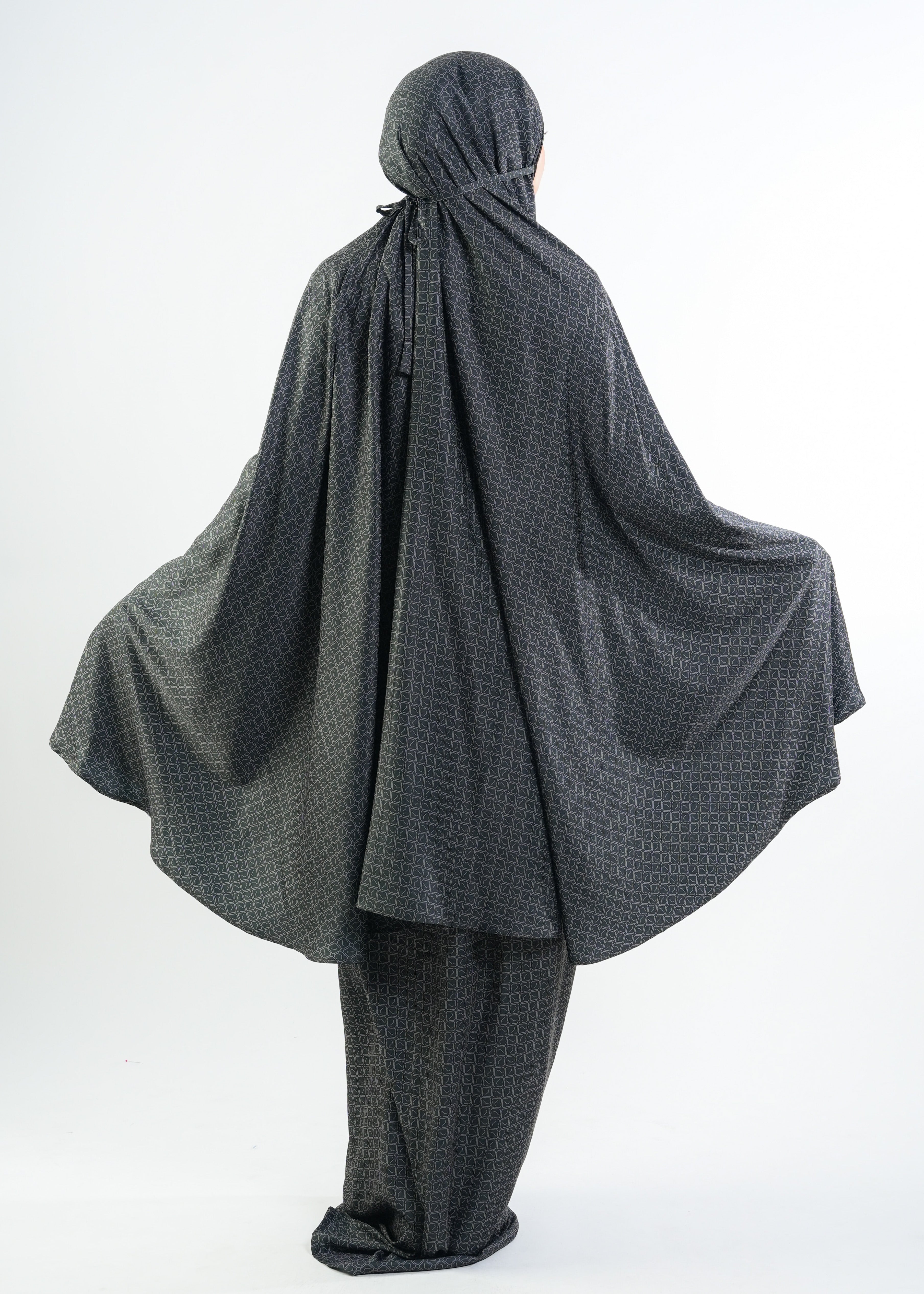 Mukena Silk Monogram