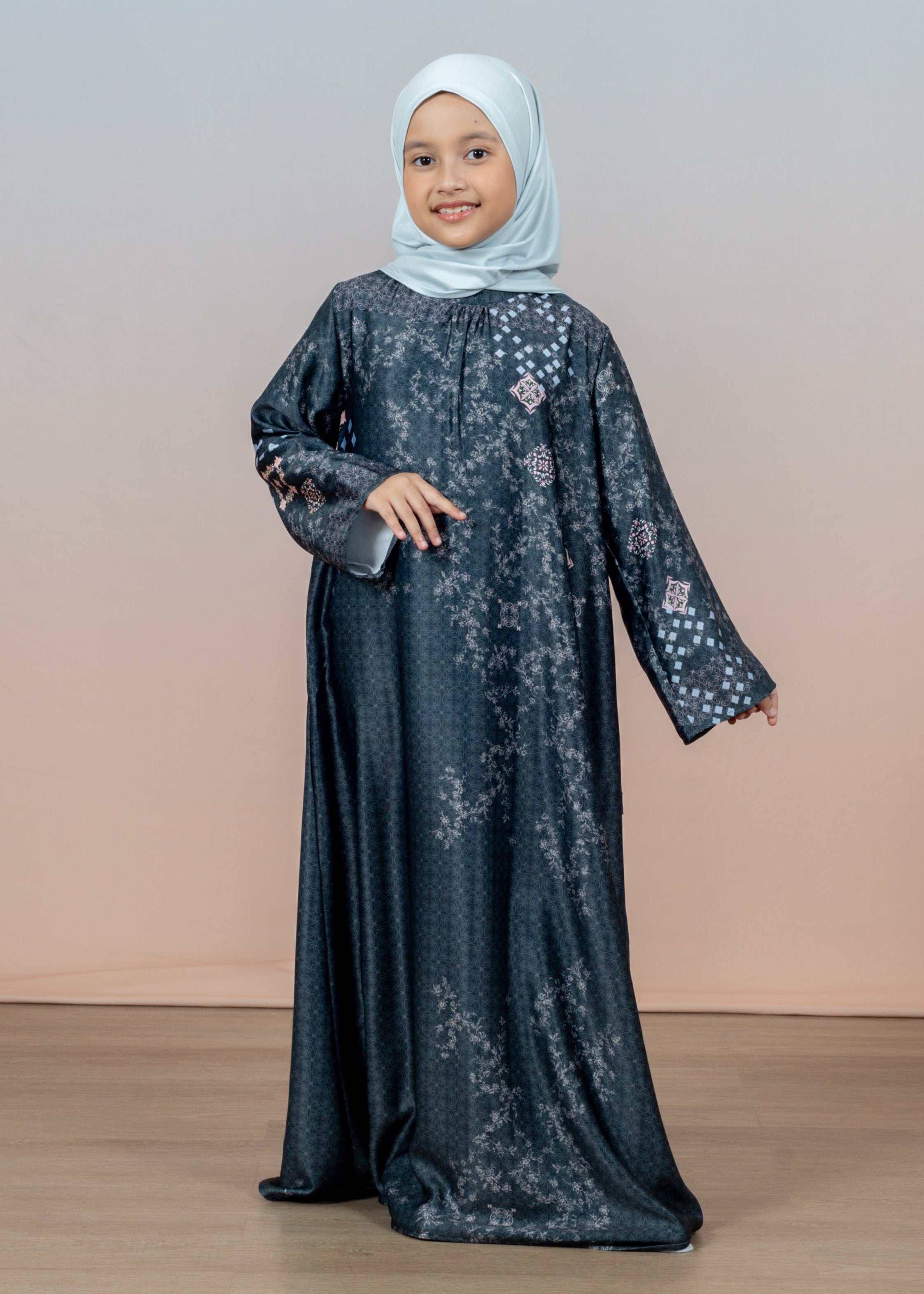 Gamis Anak Satin Marrakesh