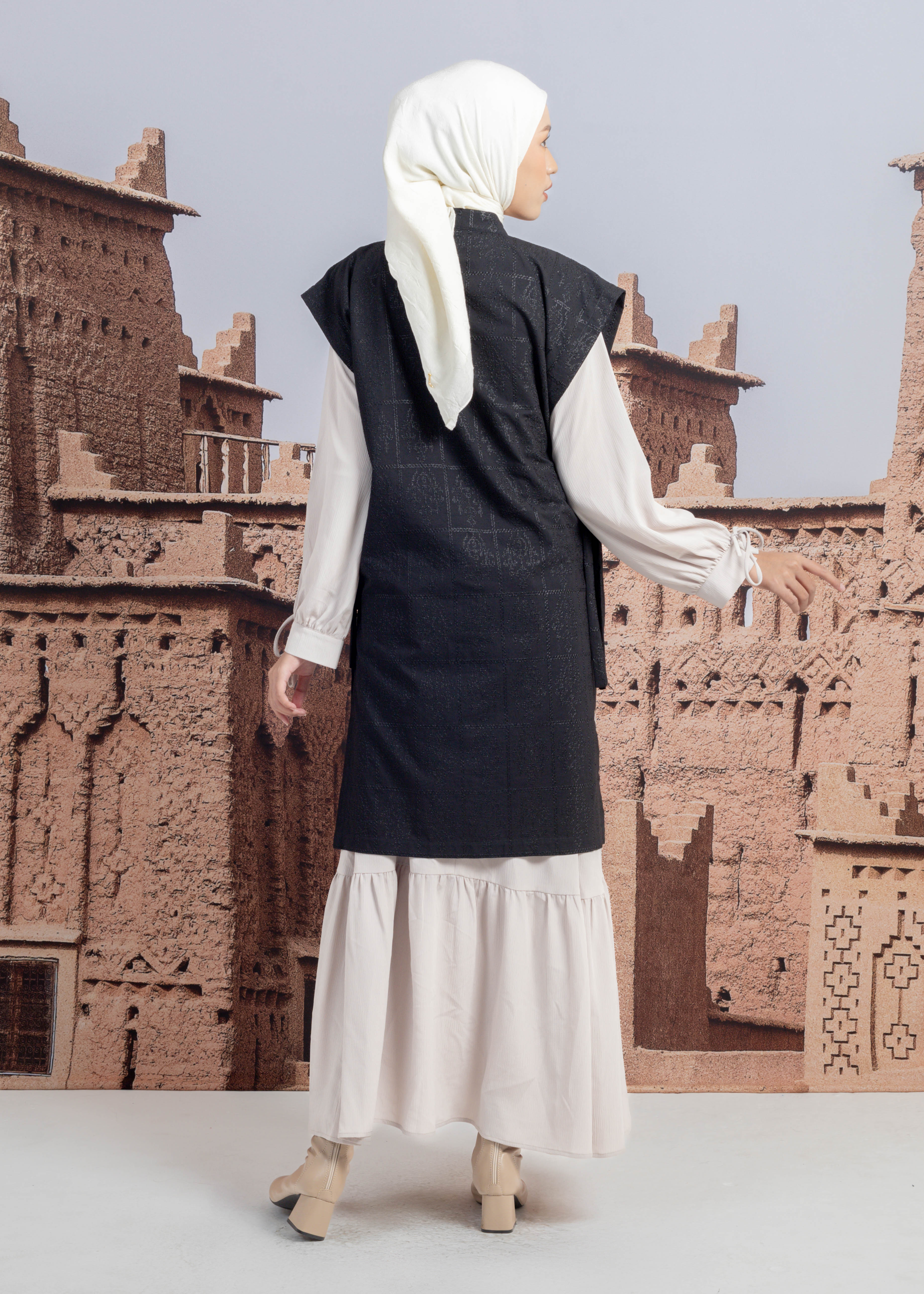 Vest Cotton Embroiderry