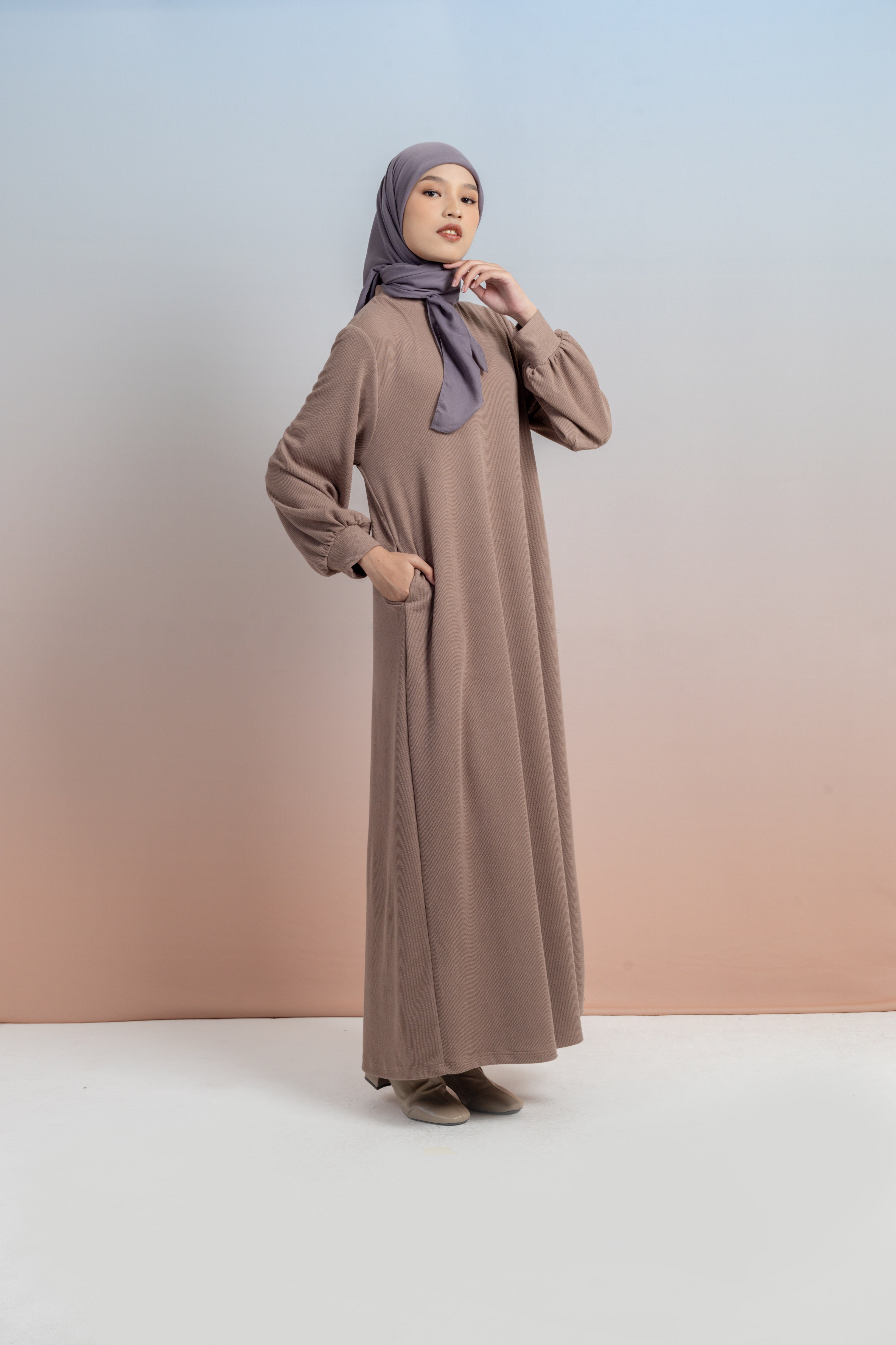 GAMIS KNIT LENGAN BALON PLAT