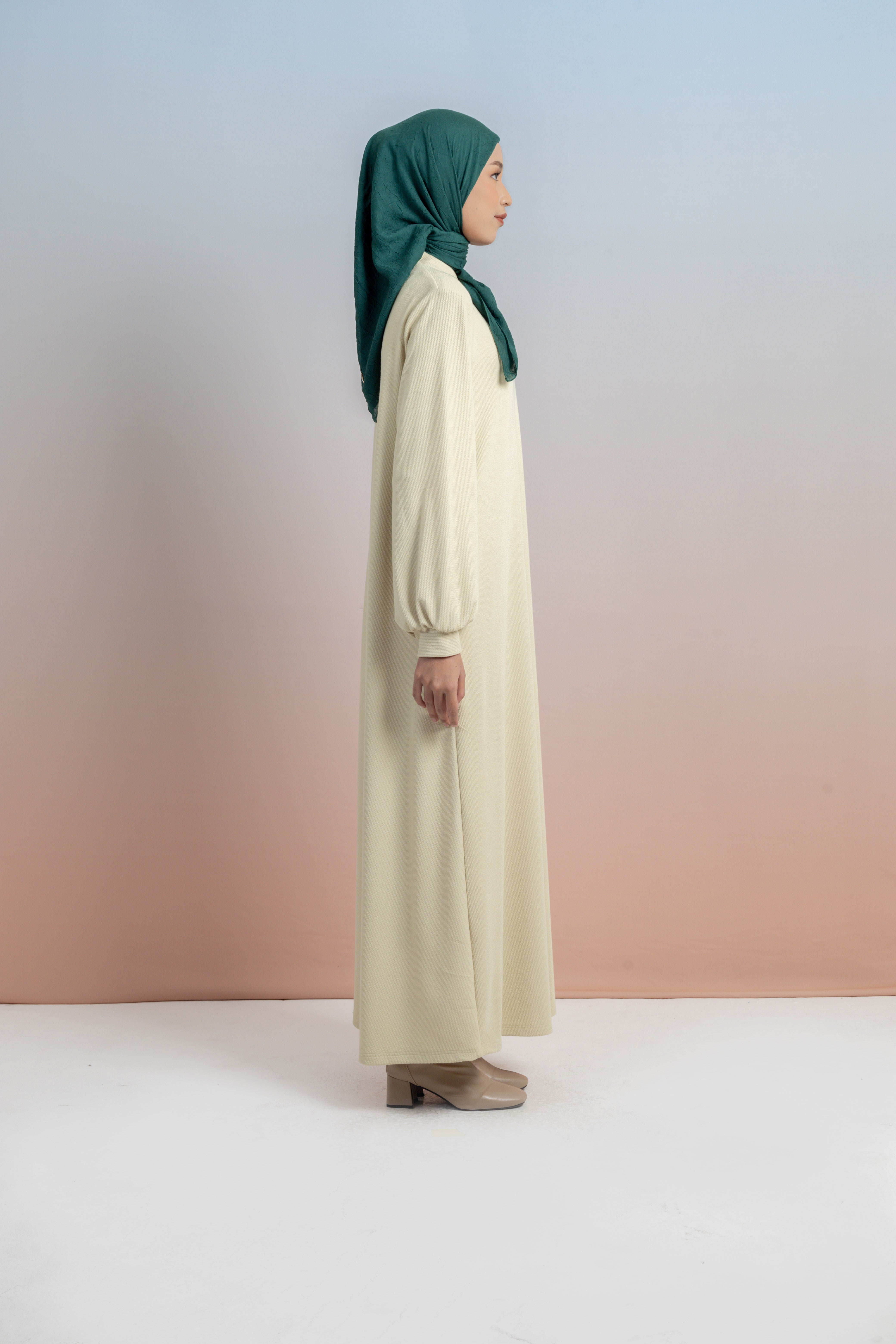 GAMIS KNIT LENGAN BALON PLAT