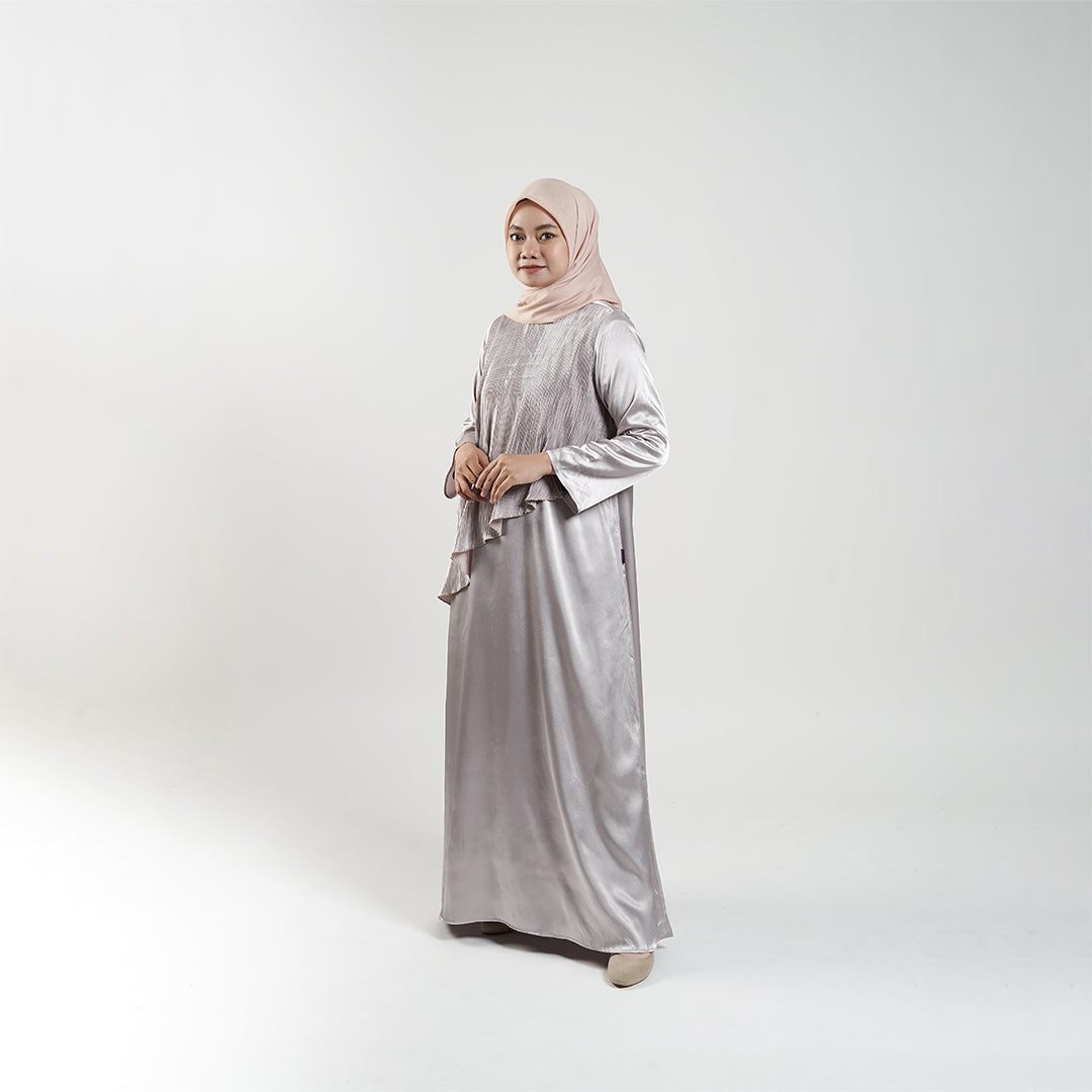 Elzatta Gamis Satin Plisket Asimetri