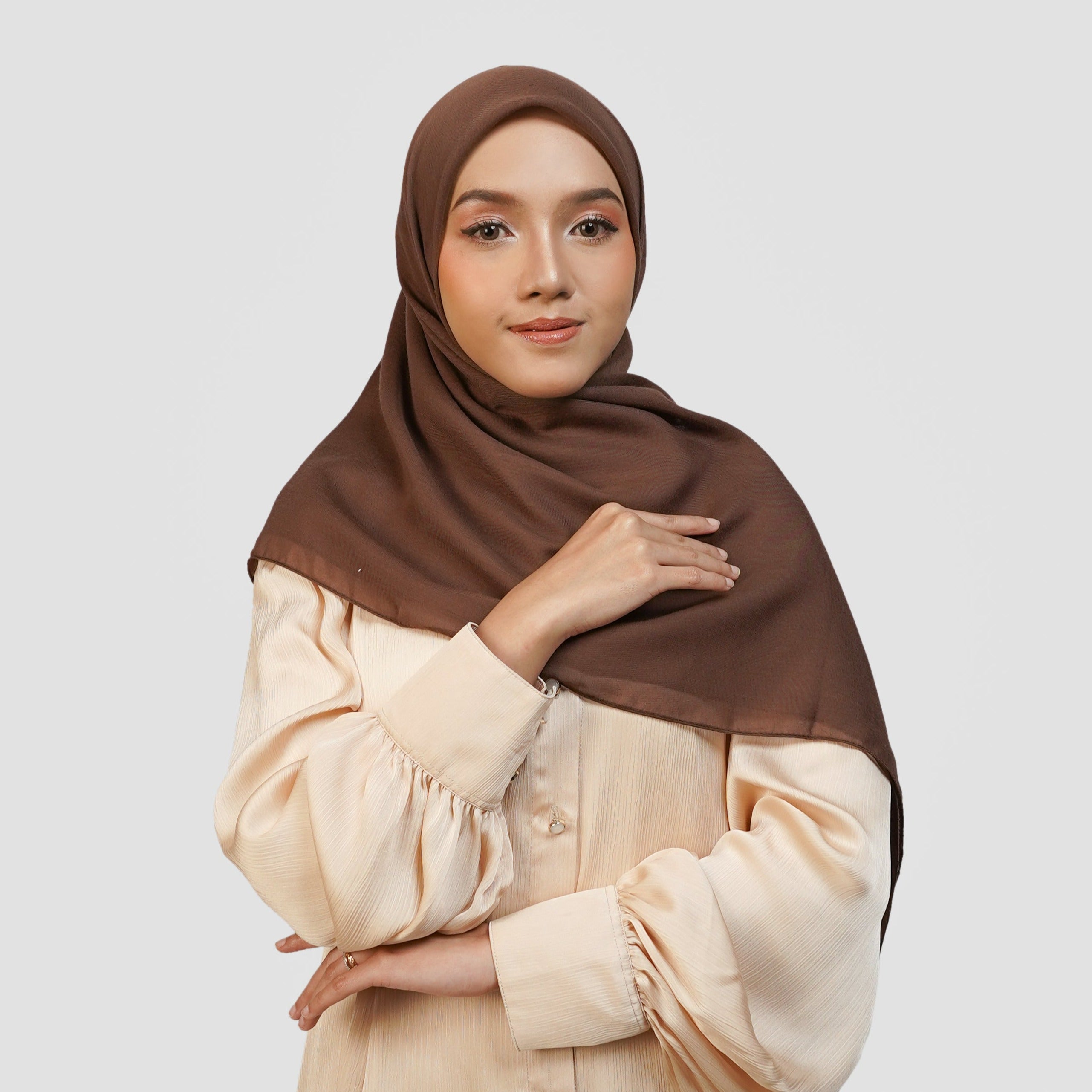 Elzatta Hijab Segiempat Keiva Talethia