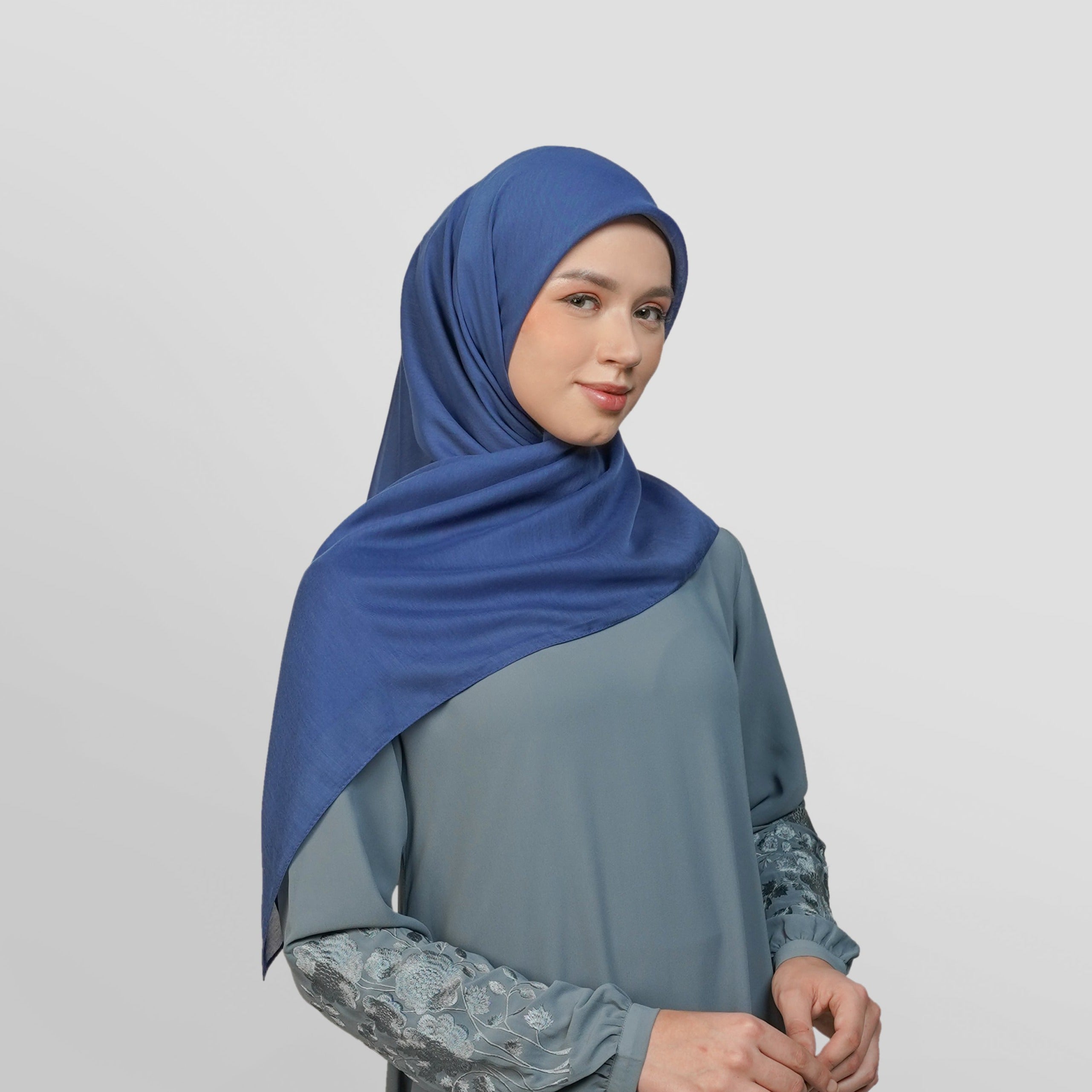 Elzatta Hijab Segiempat Keiva Talethia