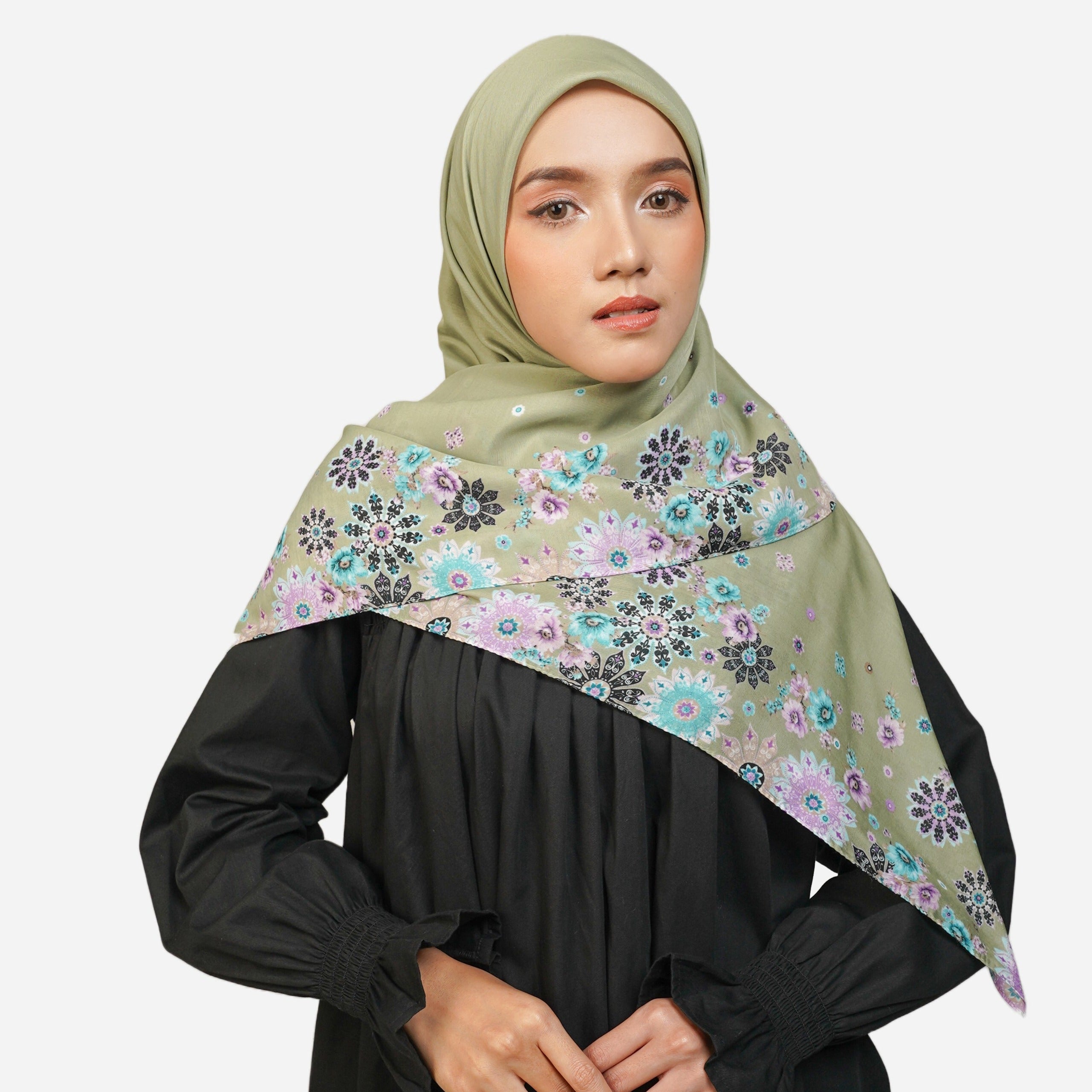 Elzatta Hijab Kaila TR Rumaisya