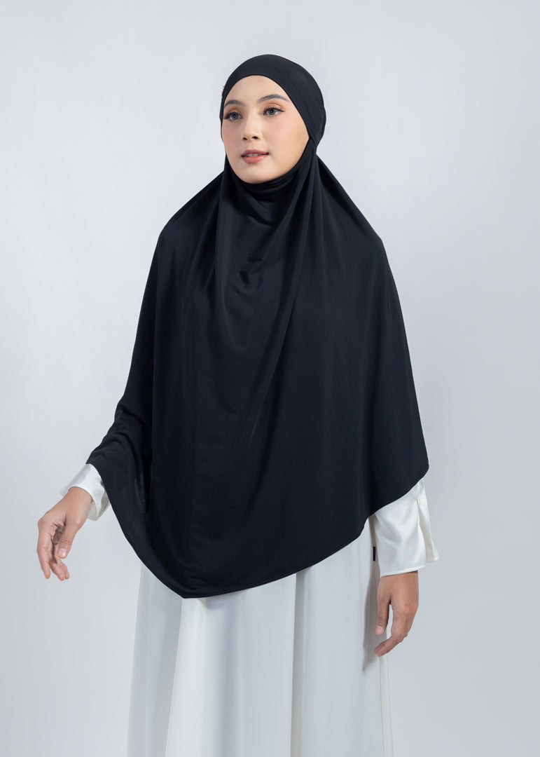 #color_hitam