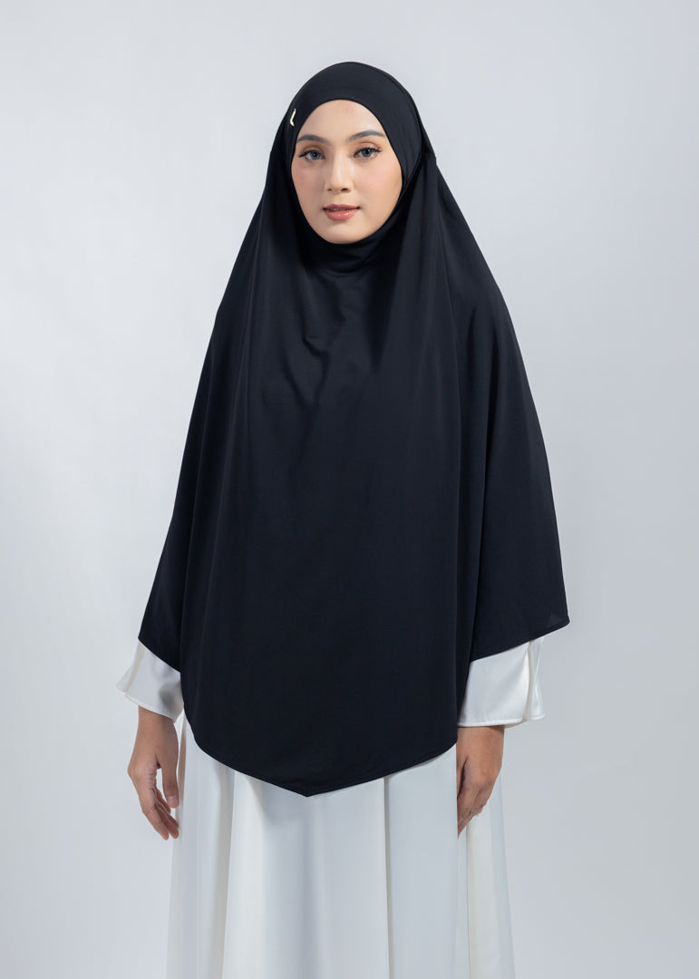 #color_hitam