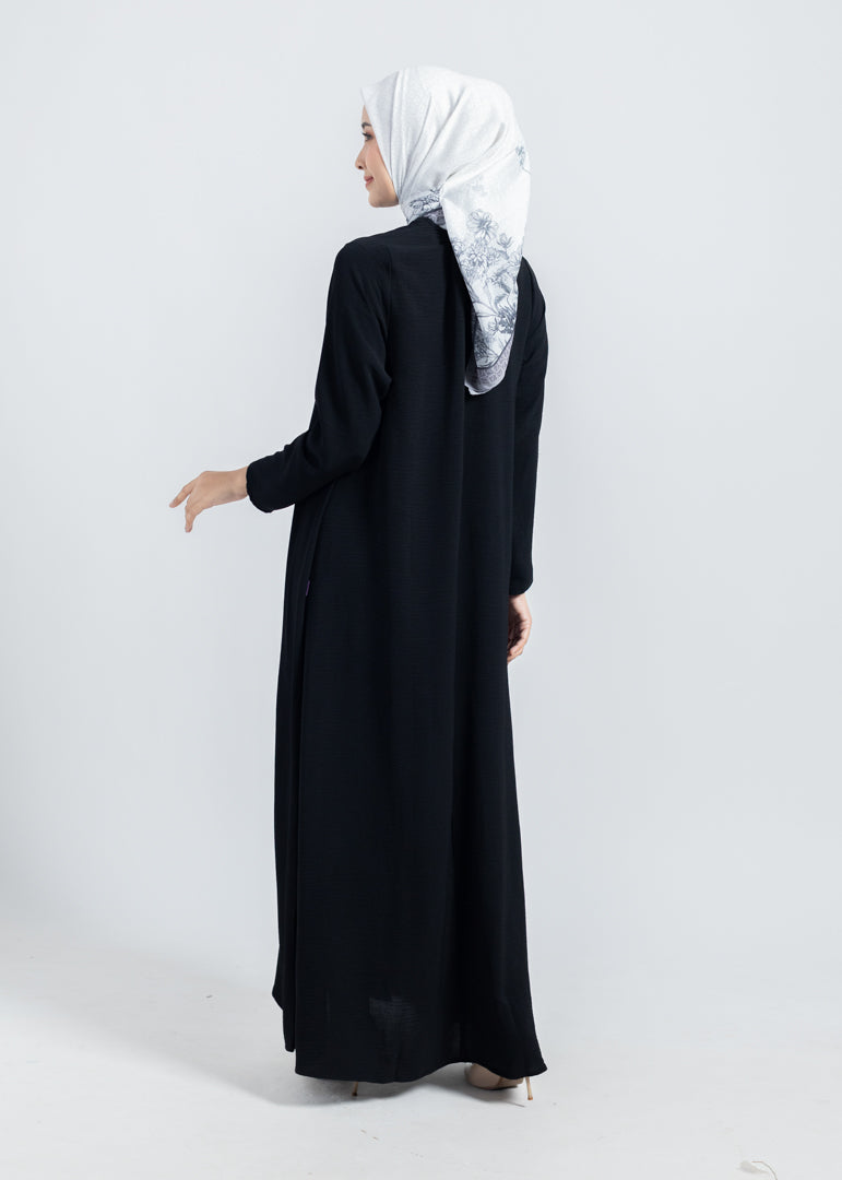 #color_hitam
