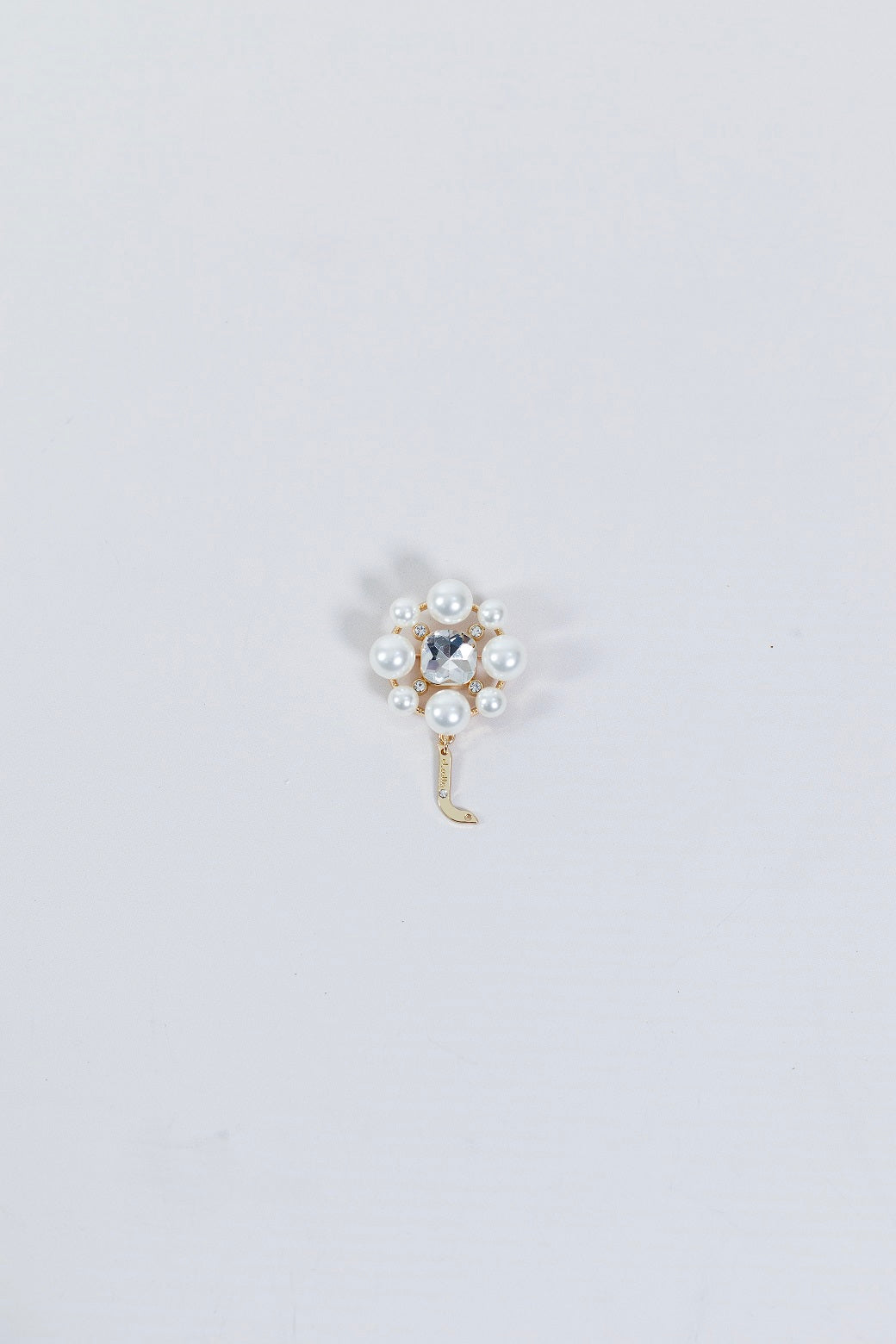 Brooch Mutiara Elzatta