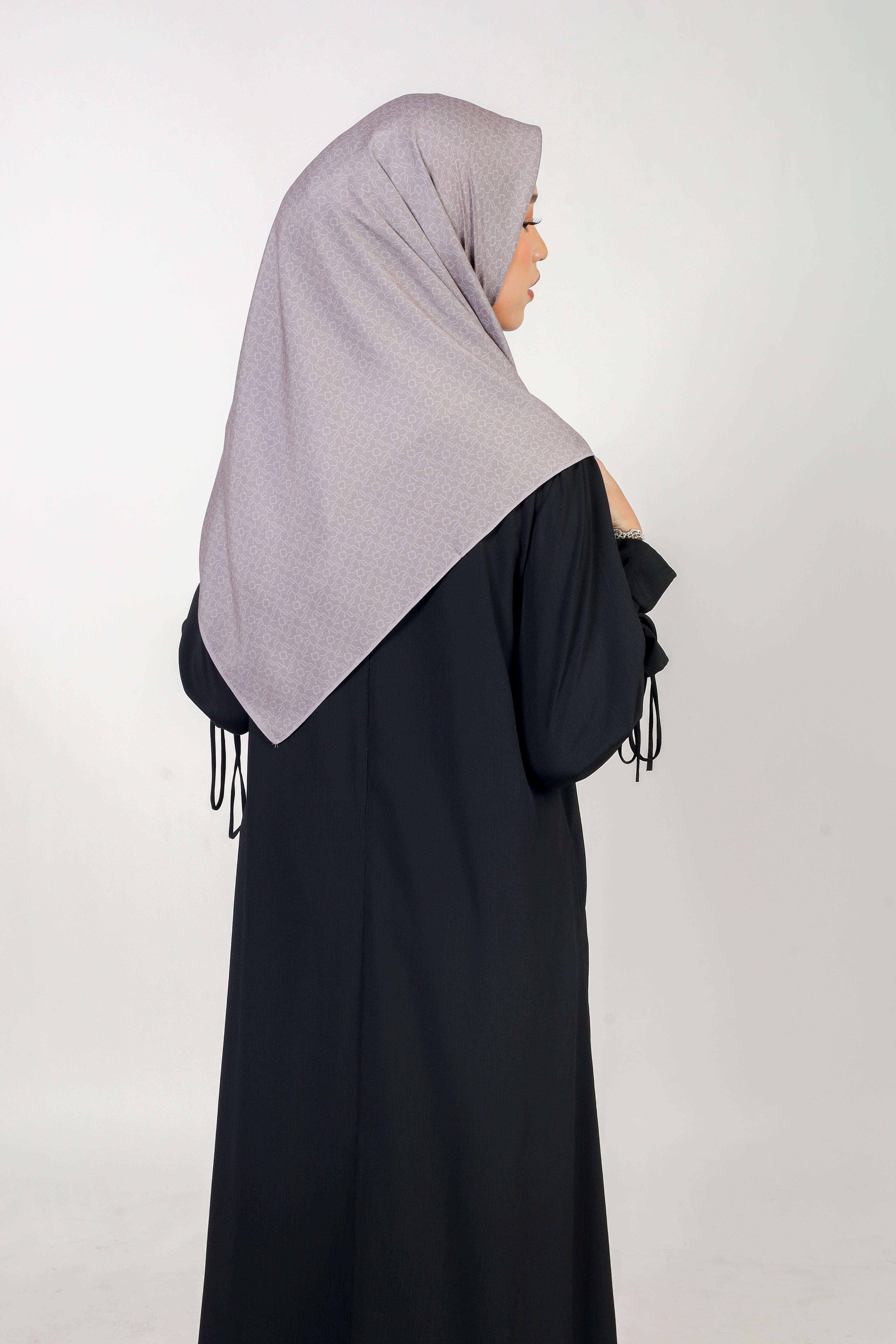 Kaila L Ring Monogram