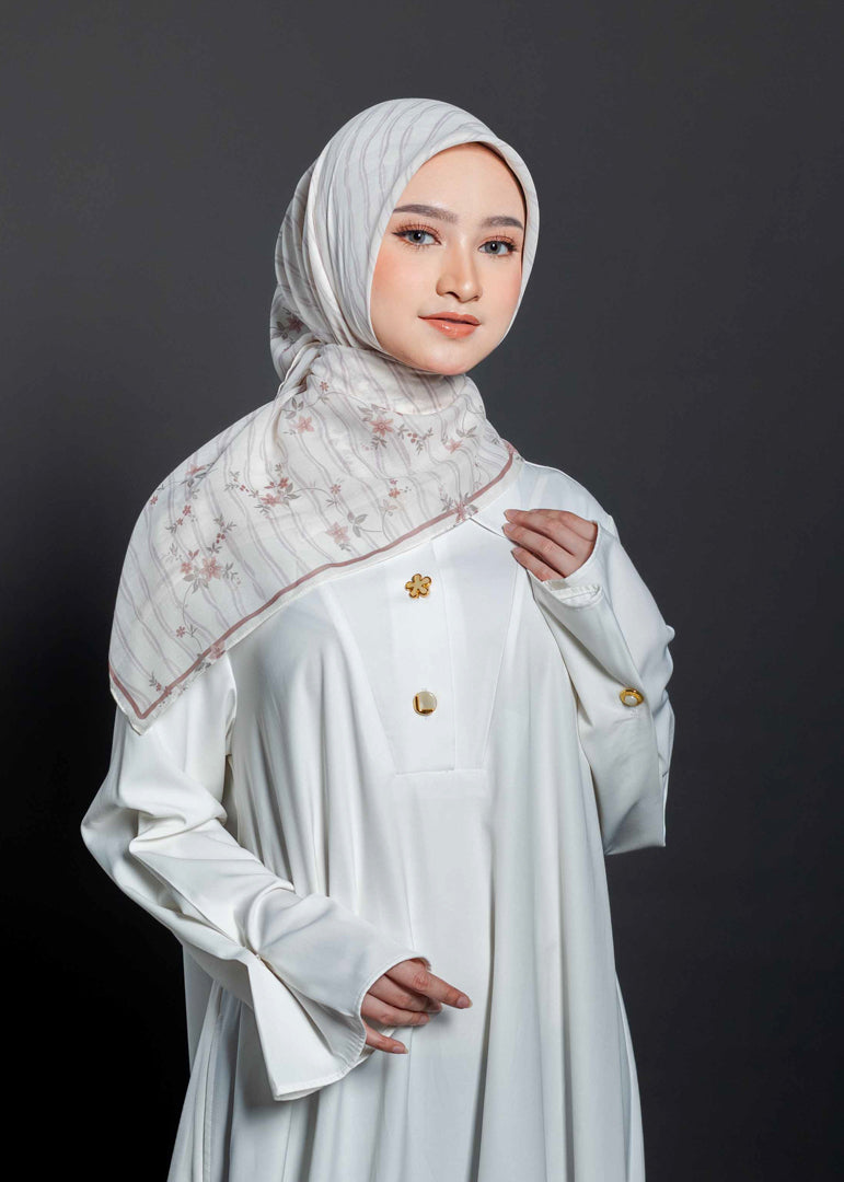 #color_ivory