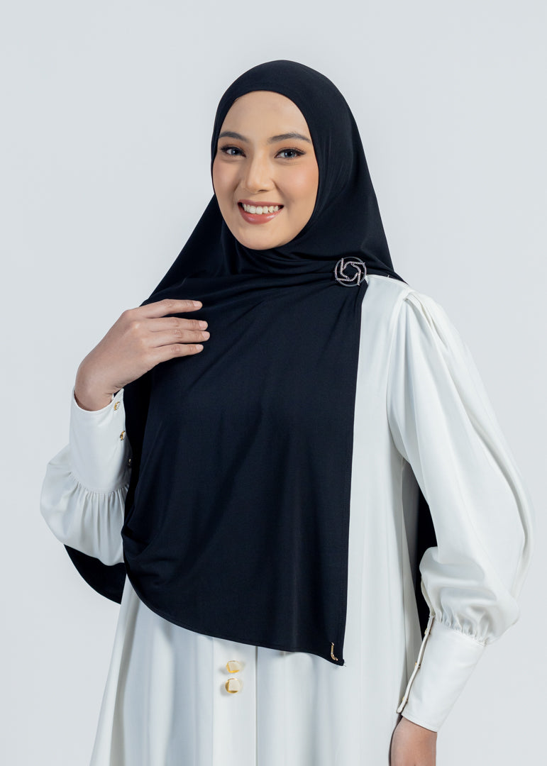 #color_hitam