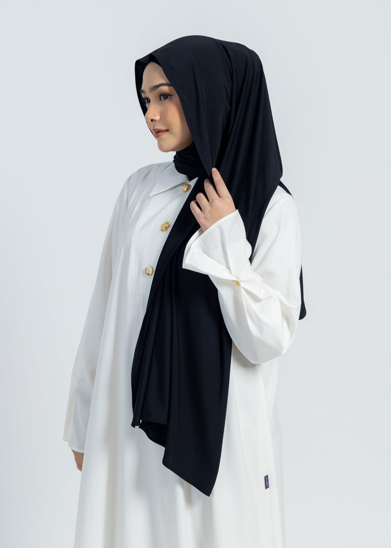 #color_hitam