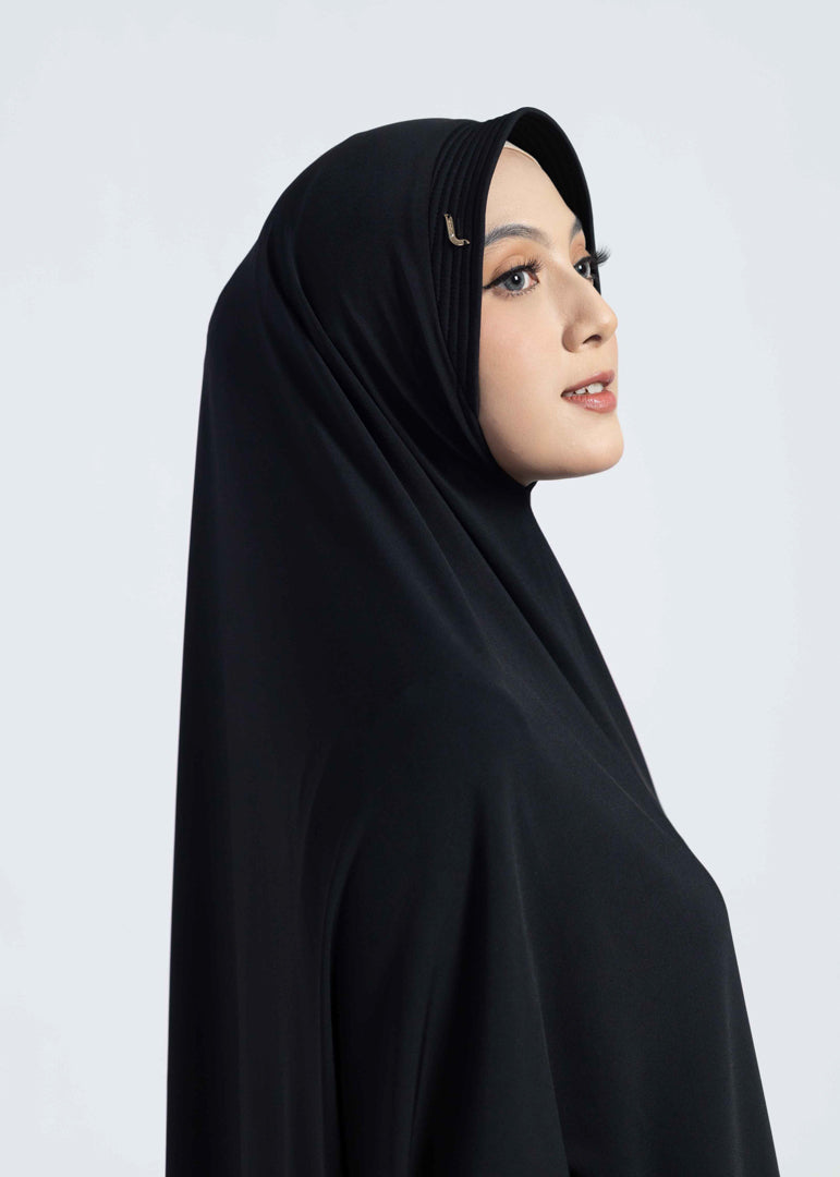 #color_hitam