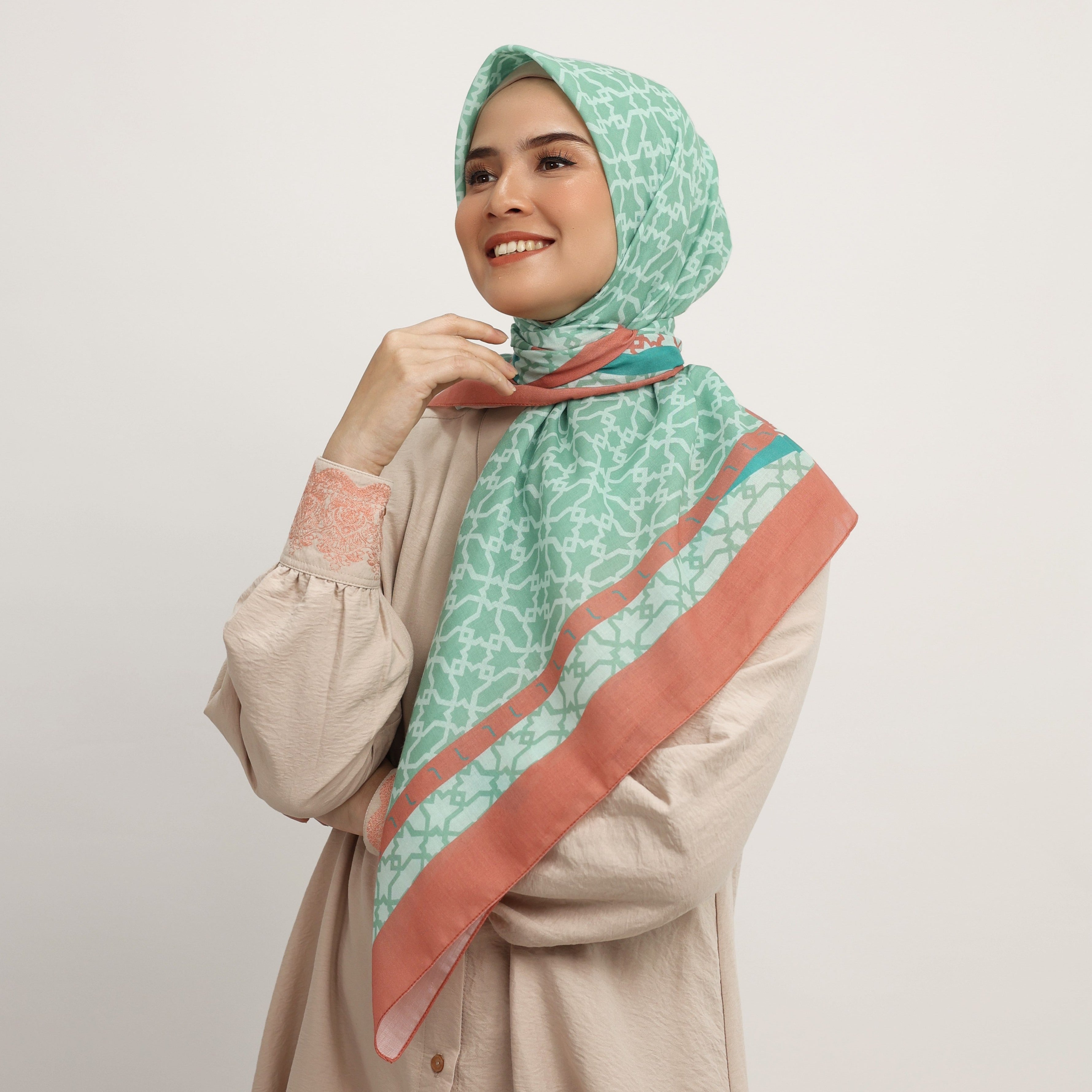 Kaila Schuma Cordoba - Dusty Green