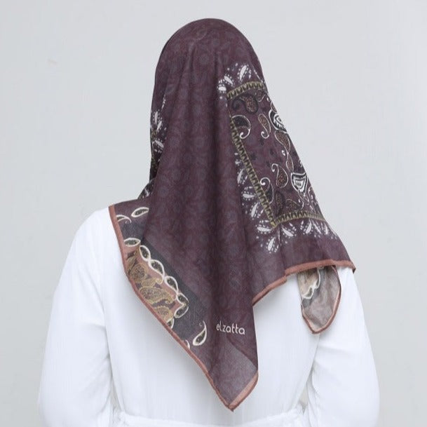 Elzatta Kaila Aditta - Cokelat