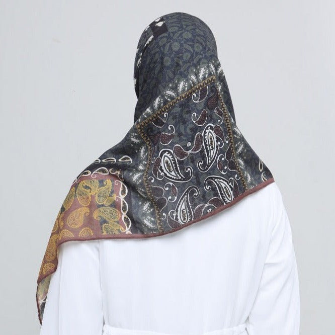 Elzatta Kaila Aditta - Hijau