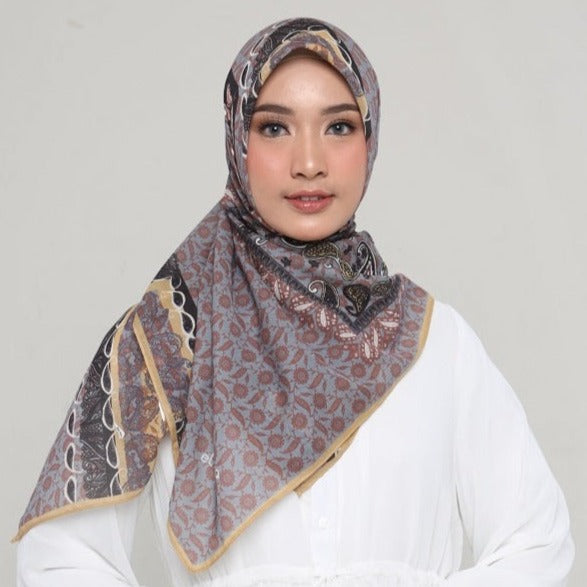Elzatta Jilbab Segi Empat Scarf Motif Kaila Aditta - Lylac