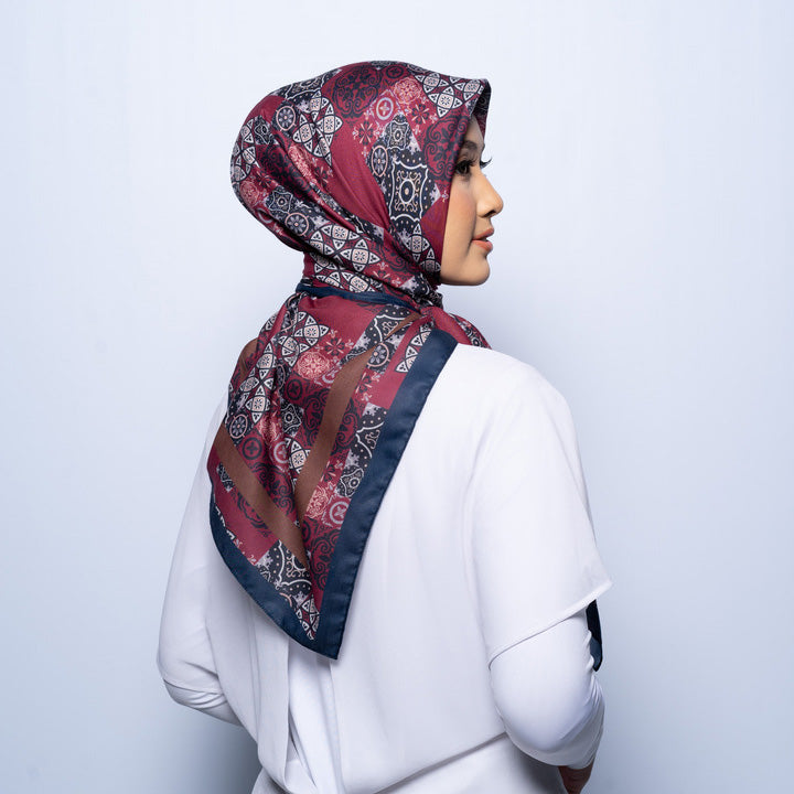 Elzatta Scarf Kaila Yumna - Maroon