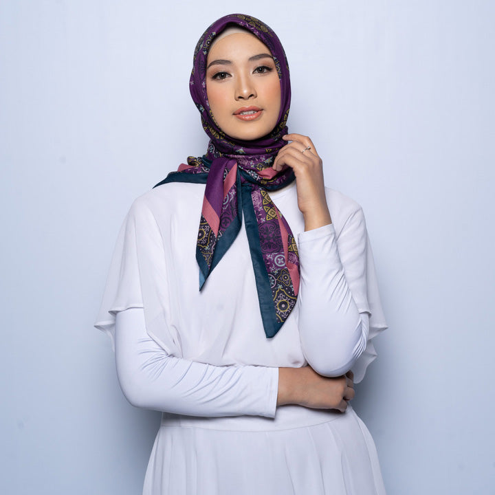 Elzatta Scarf Kaila Yumna - Ungu