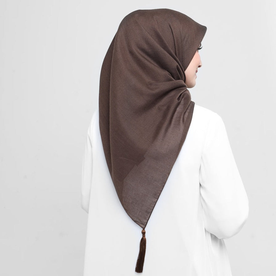 Elzatta Keisha Afifah - Coklat
