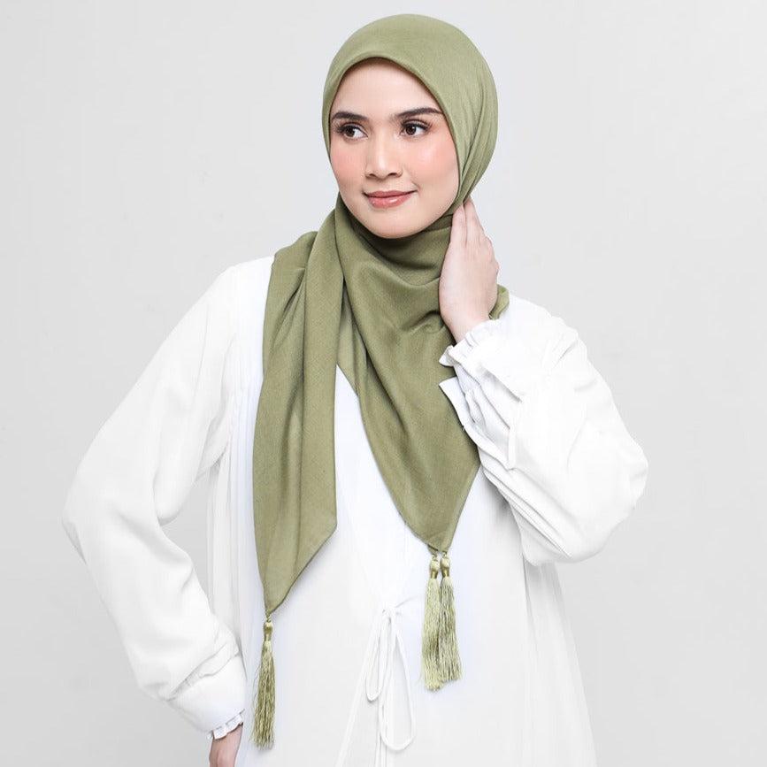 Elzatta Keisha Afifah - Hijau