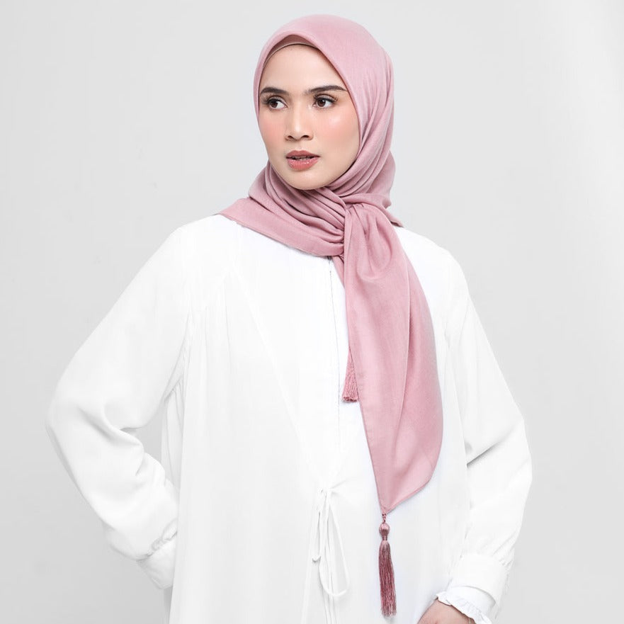 Elzatta Keisha Afifah - Pink