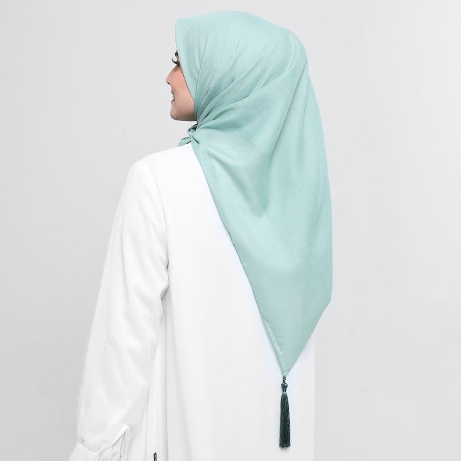 Elzatta Keisha Afifah - Sage Green
