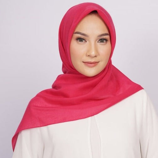 Elzatta Keisha Mahdiya - Fuschia